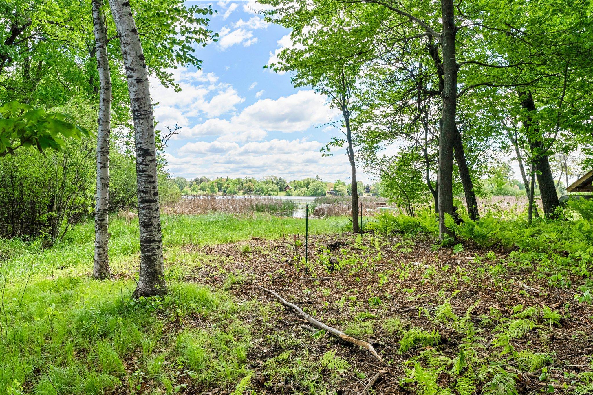 623 Elins Lake Road SE