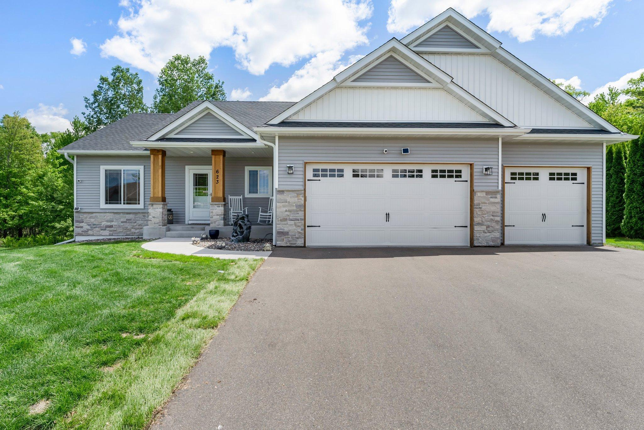 623 Elins Lake Road SE