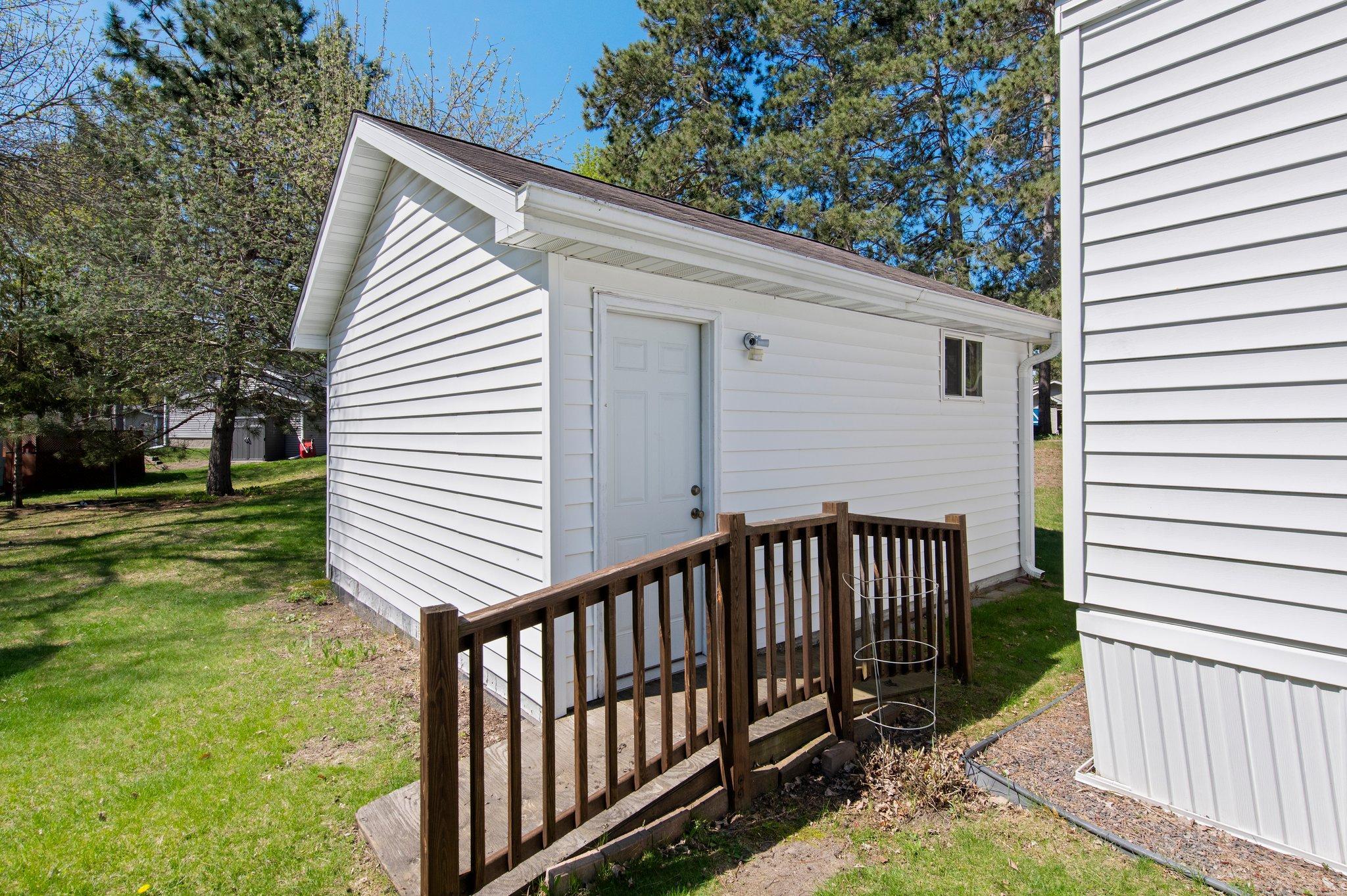 2205 Jack Pine Drive