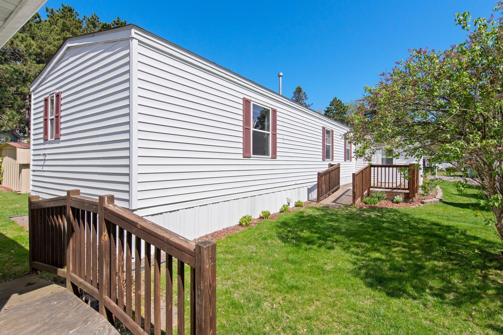 2205 Jack Pine Drive