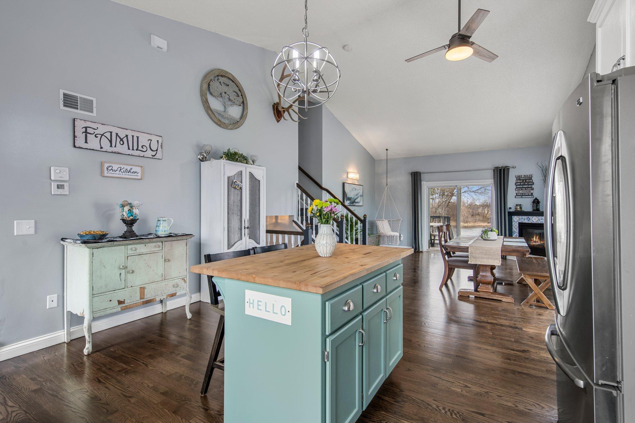 2729 319th Lane NE