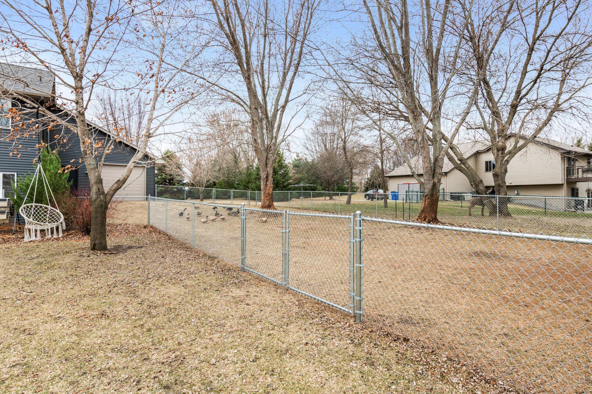 2729 319th Lane NE
