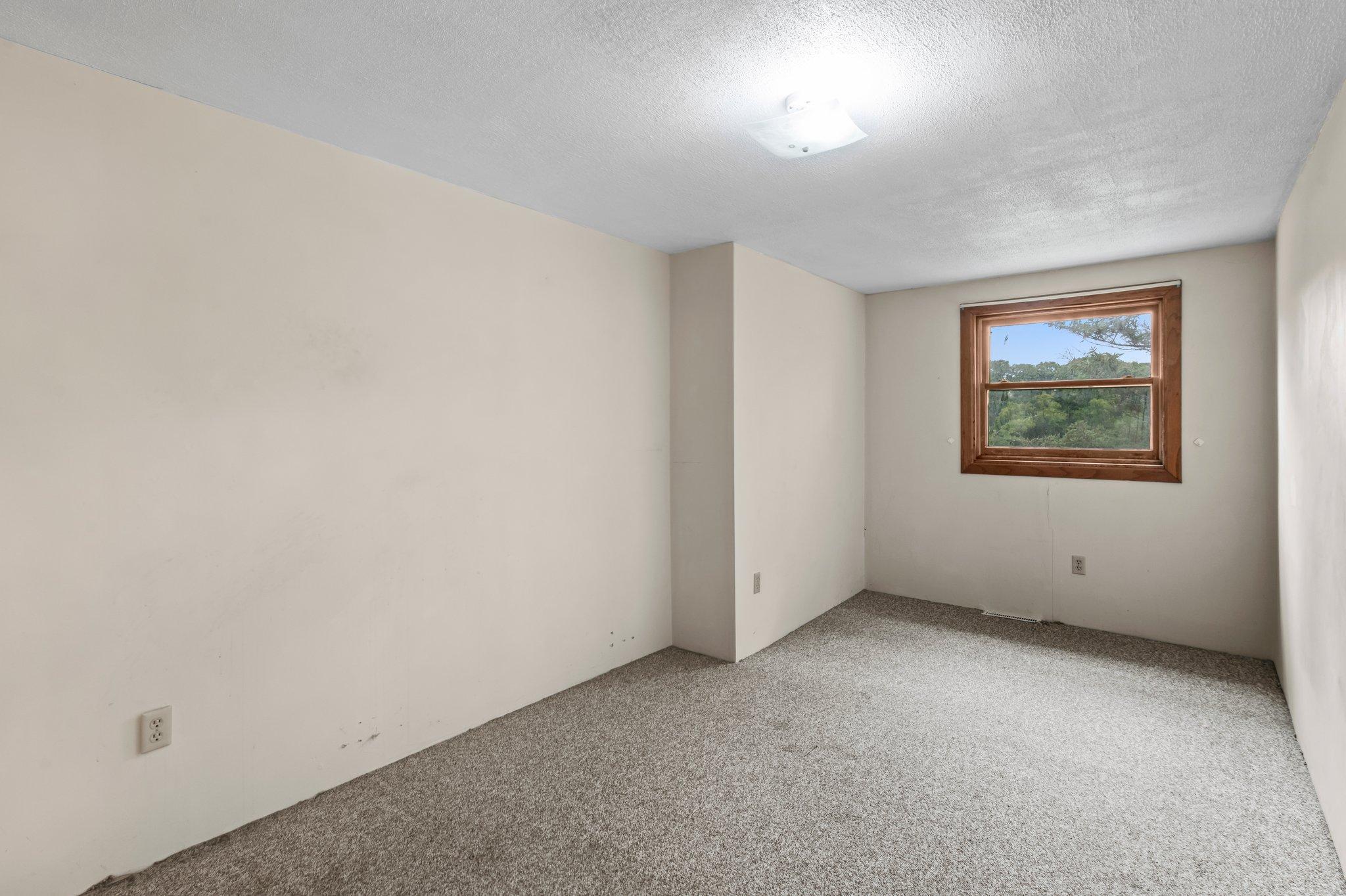 24960 Keystone Avenue