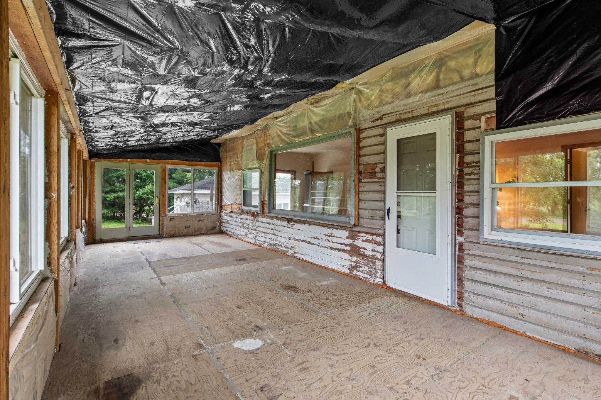 24960 Keystone Avenue