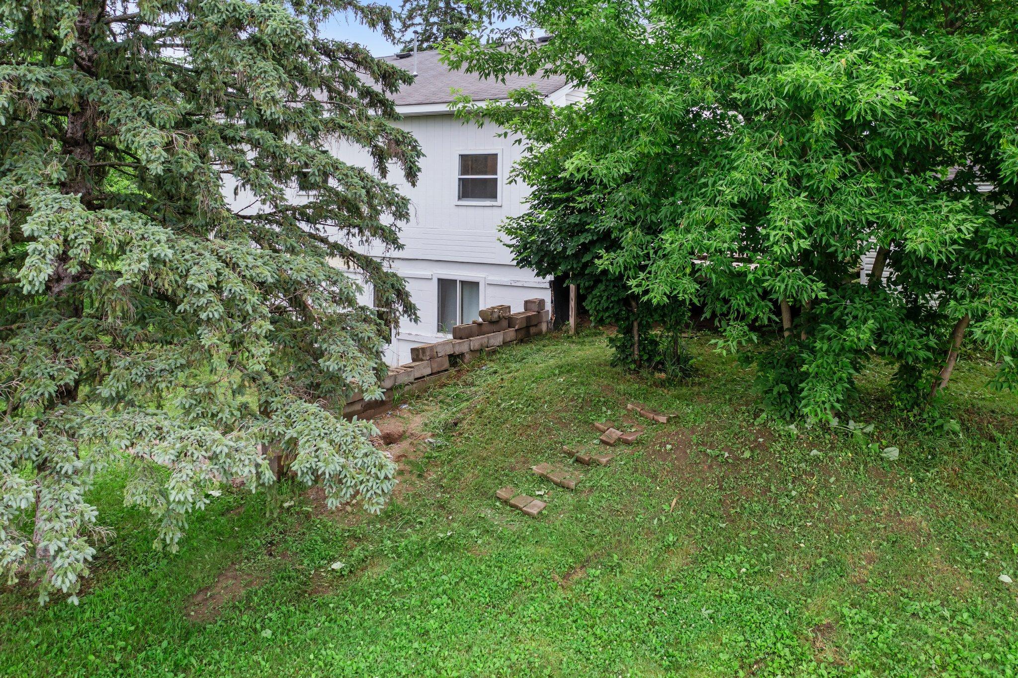 24960 Keystone Avenue