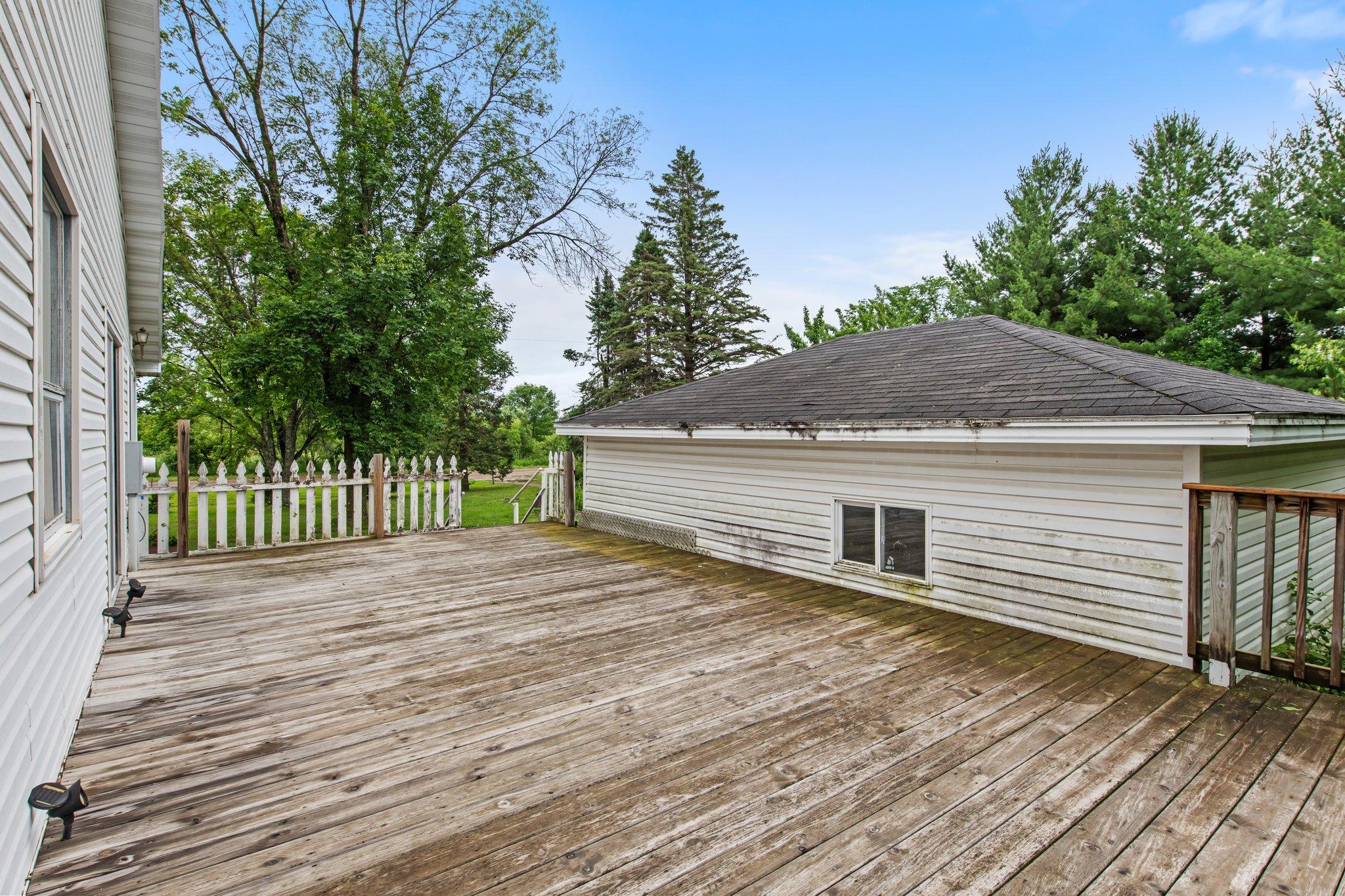 24960 Keystone Avenue