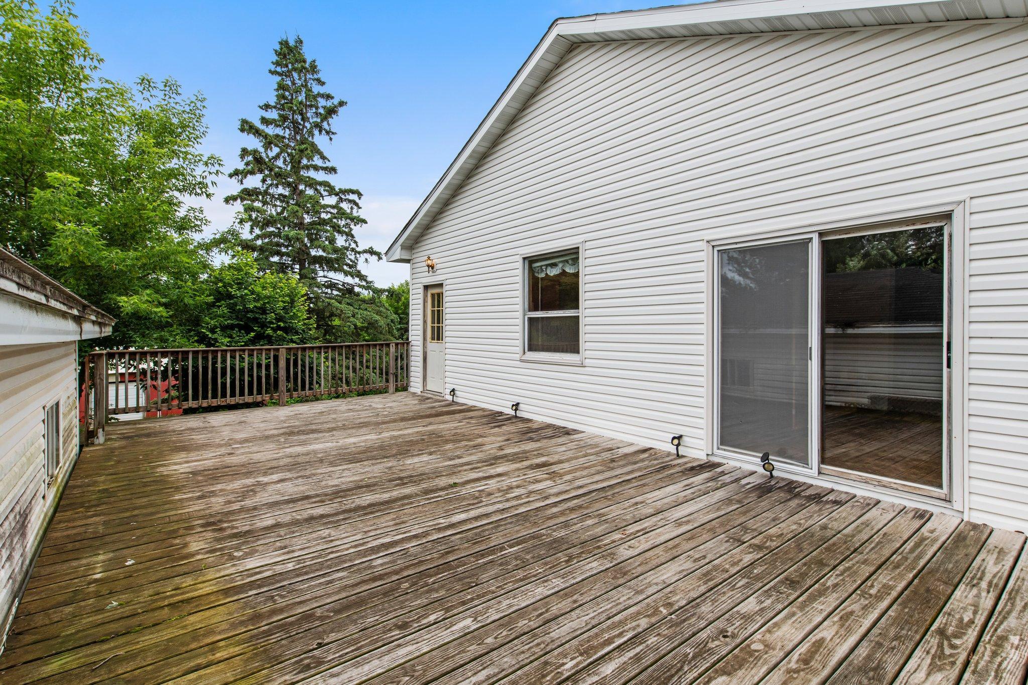 24960 Keystone Avenue