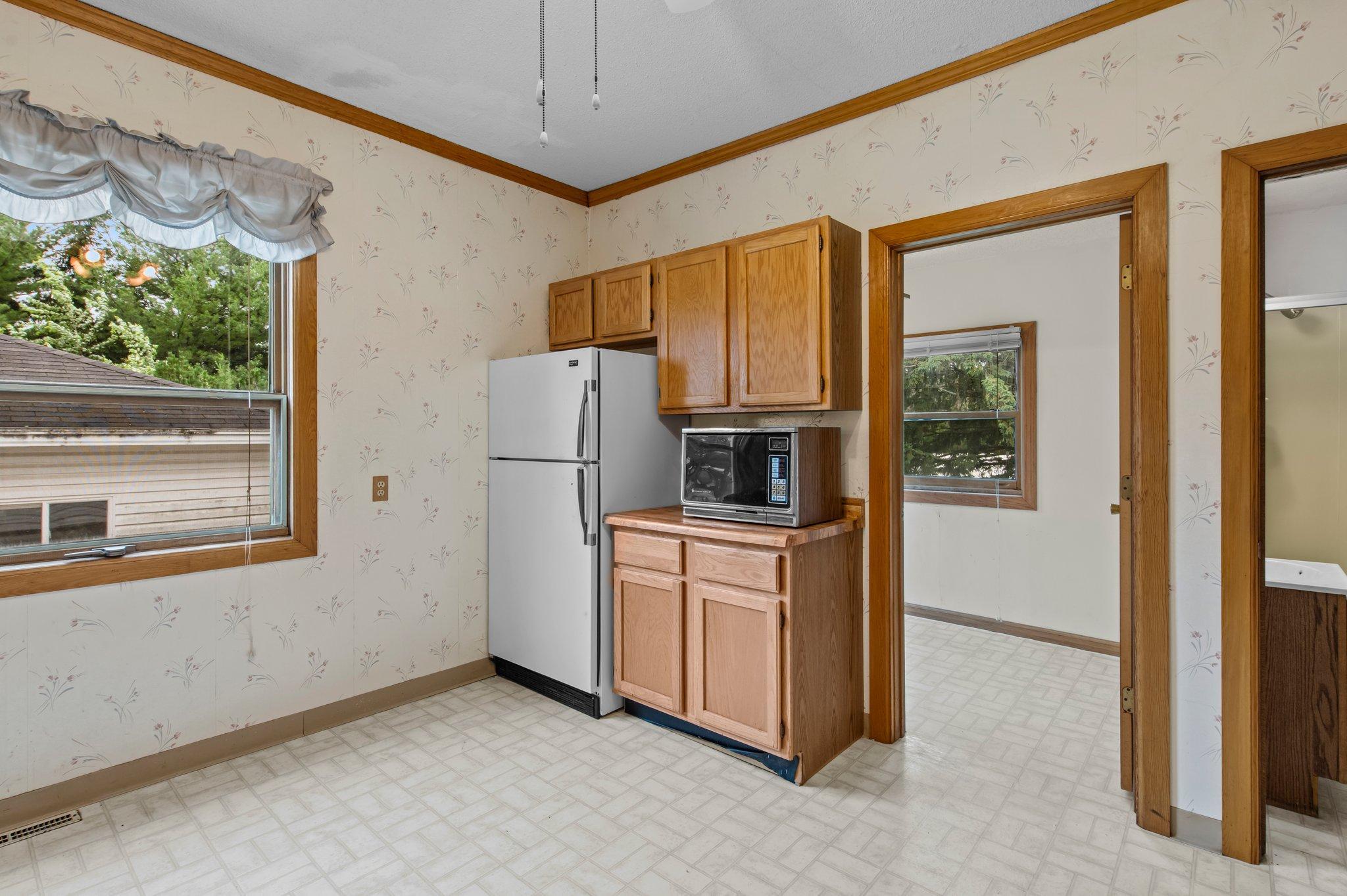 24960 Keystone Avenue