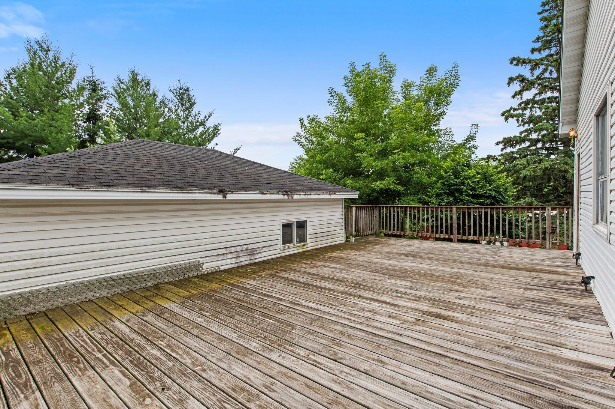 24960 Keystone Avenue