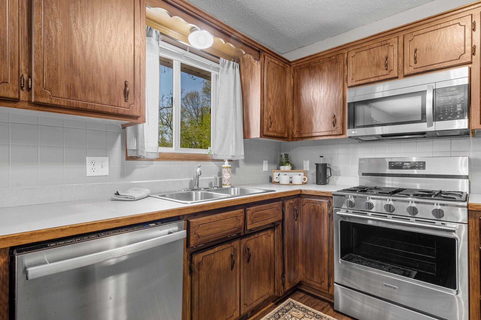 4155 E Rum River Circle S