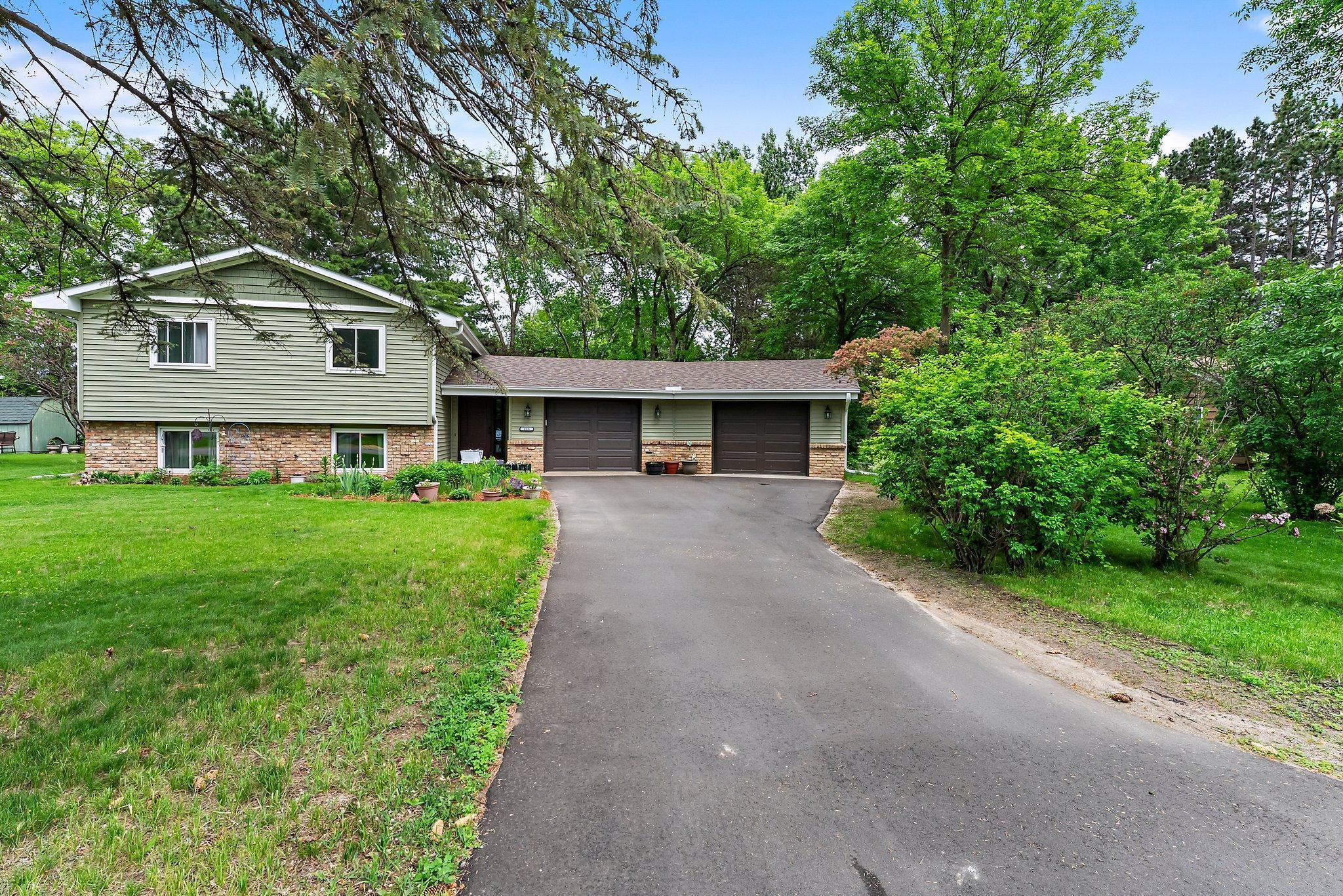 216 Richard Avenue SE