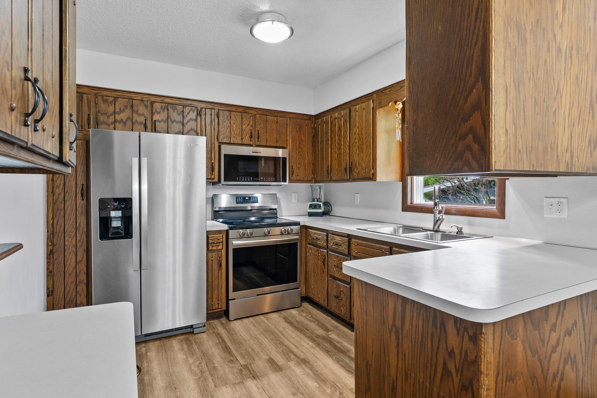 216 Richard Avenue SE