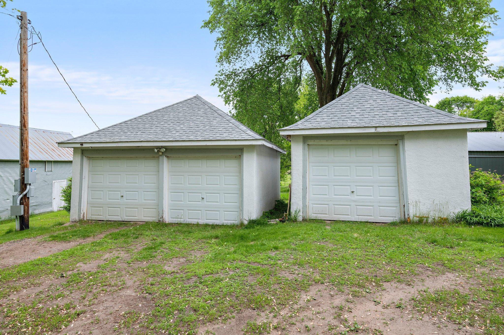 52905 Deerwood Avenue