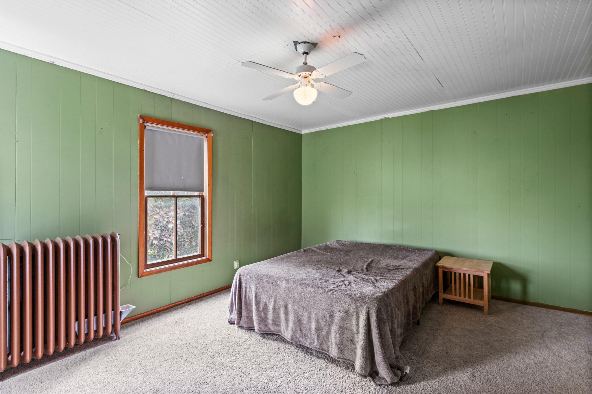 52905 Deerwood Avenue