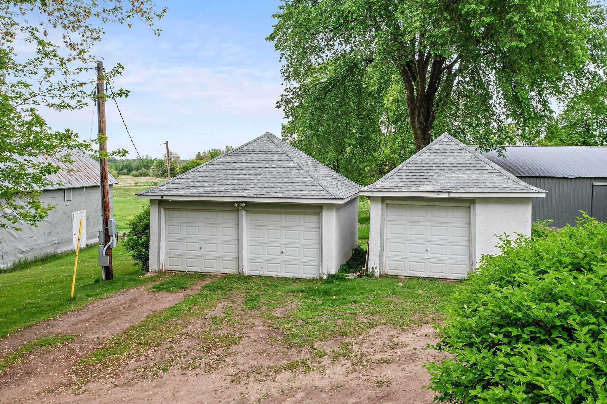 52905 Deerwood Avenue