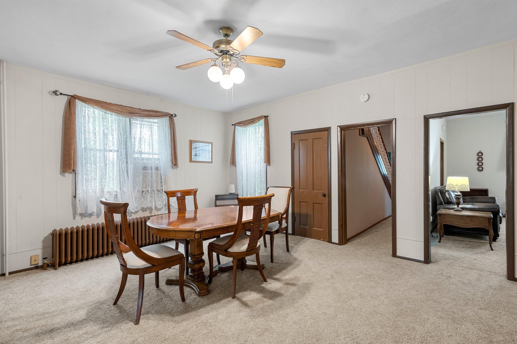 52905 Deerwood Avenue