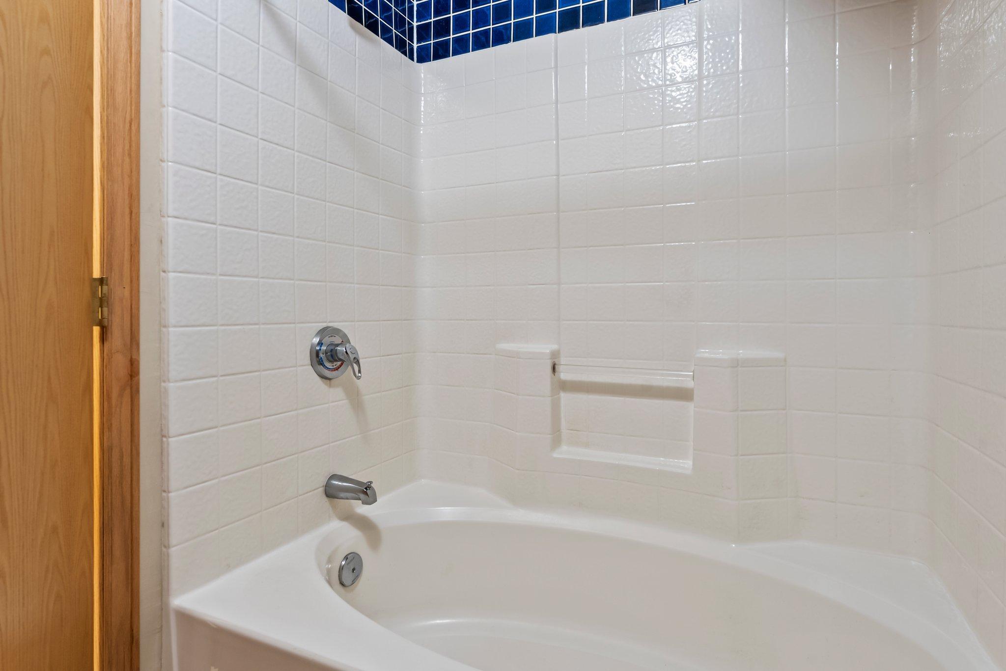 610 Whiskey Road NW Unit: 115