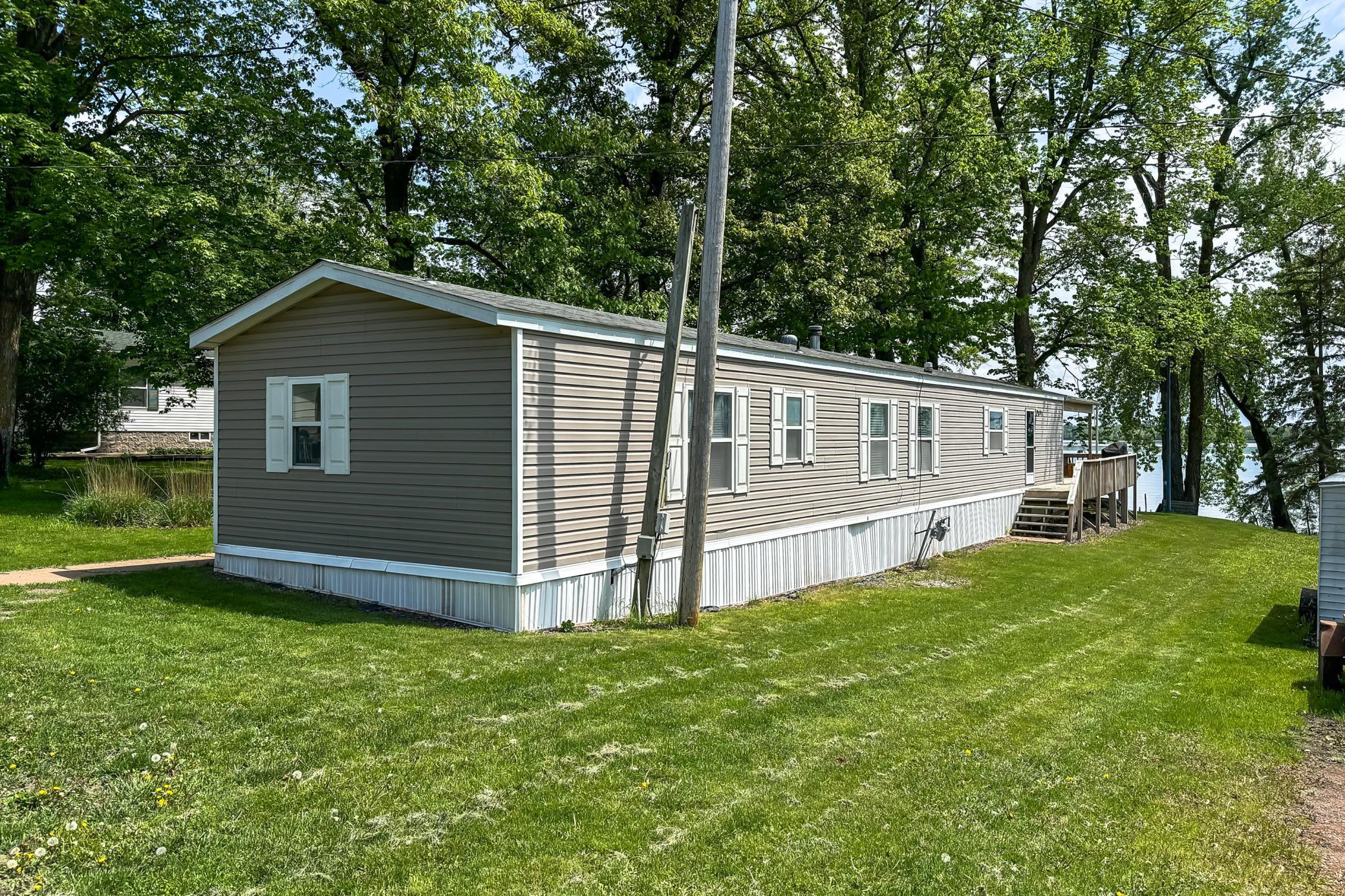 10924 Lakeview Shore Drive