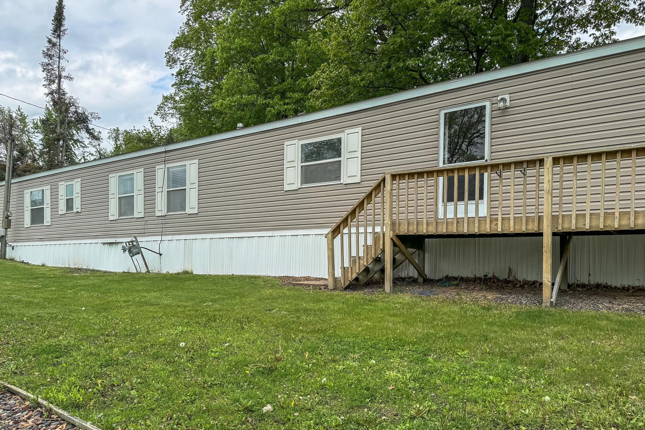 10924 Lakeview Shore Drive