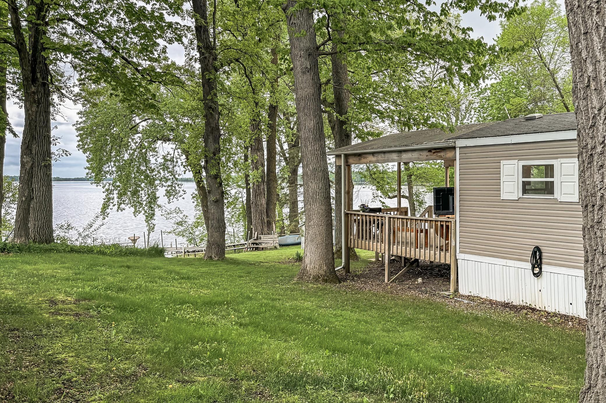 10924 Lakeview Shore Drive