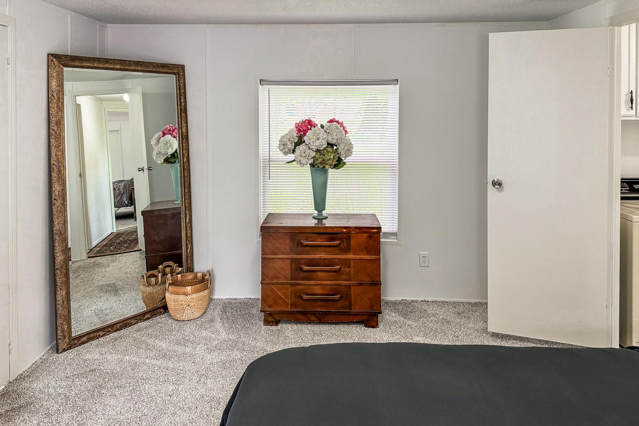 10924 Lakeview Shore Drive