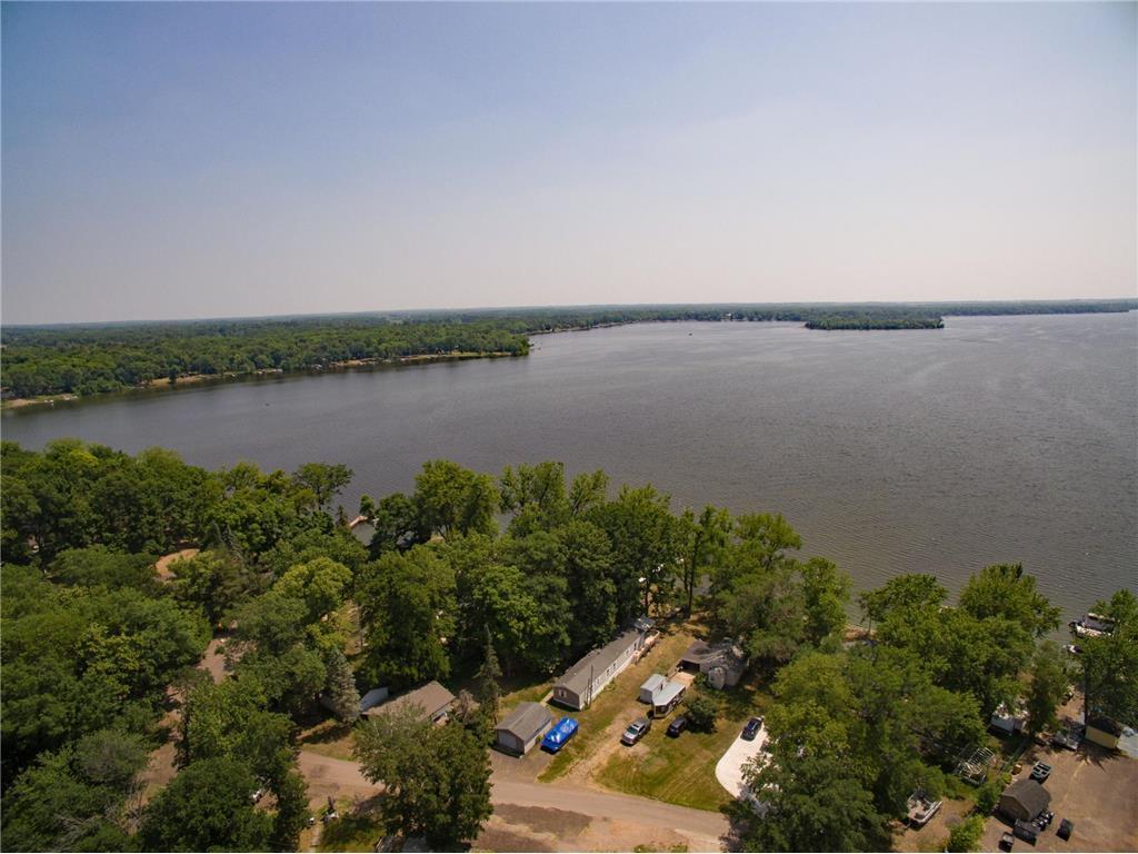 10924 Lakeview Shore Drive