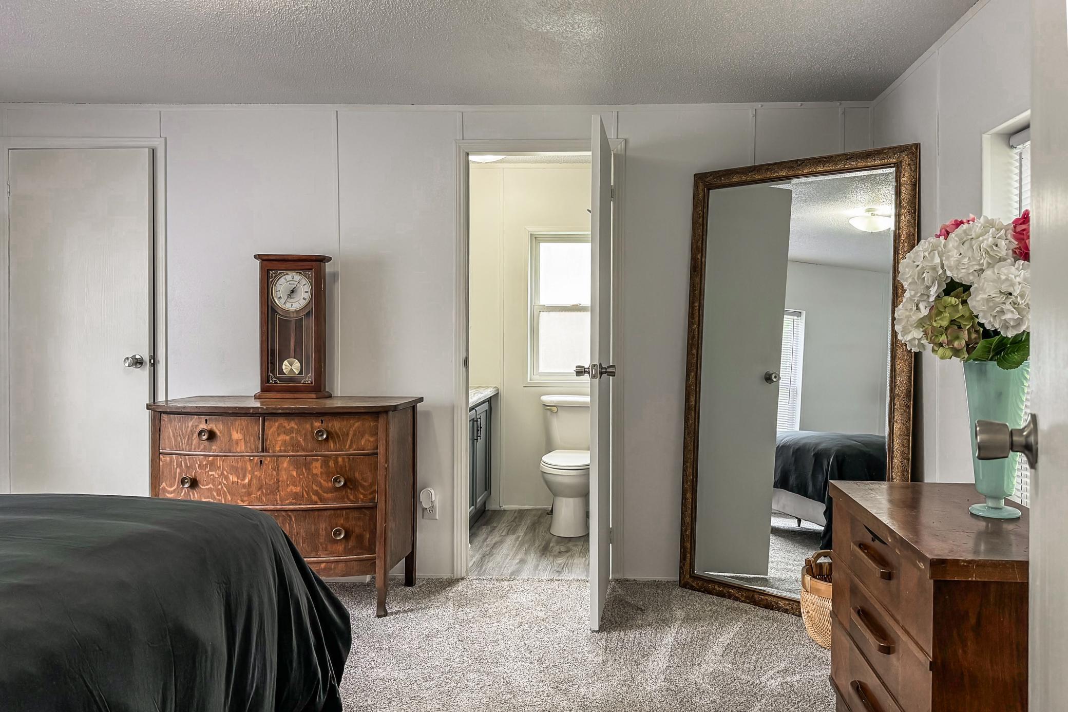 10924 Lakeview Shore Drive