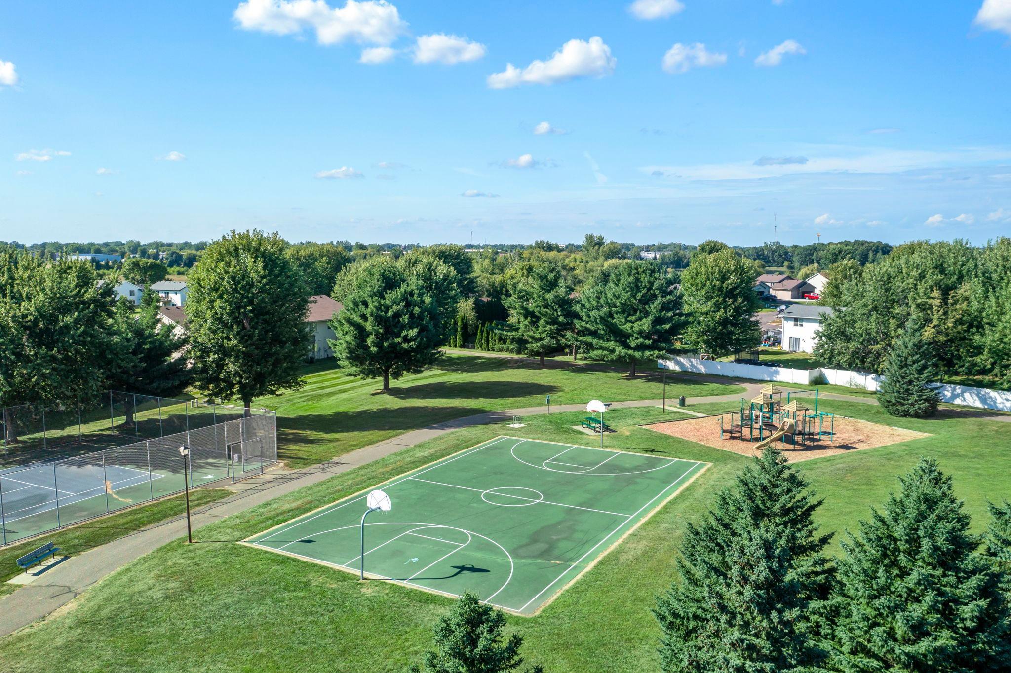 1175 Honeysuckle Lane SE