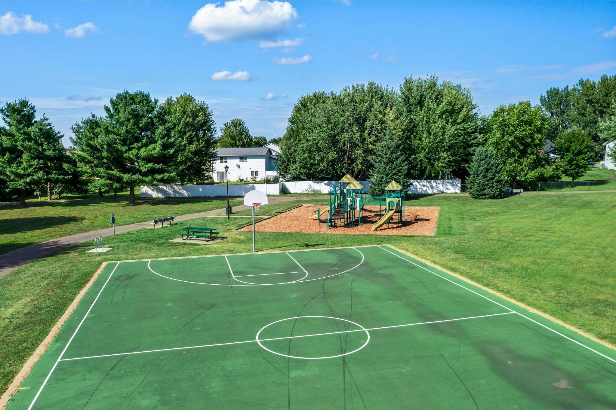 1175 Honeysuckle Lane SE