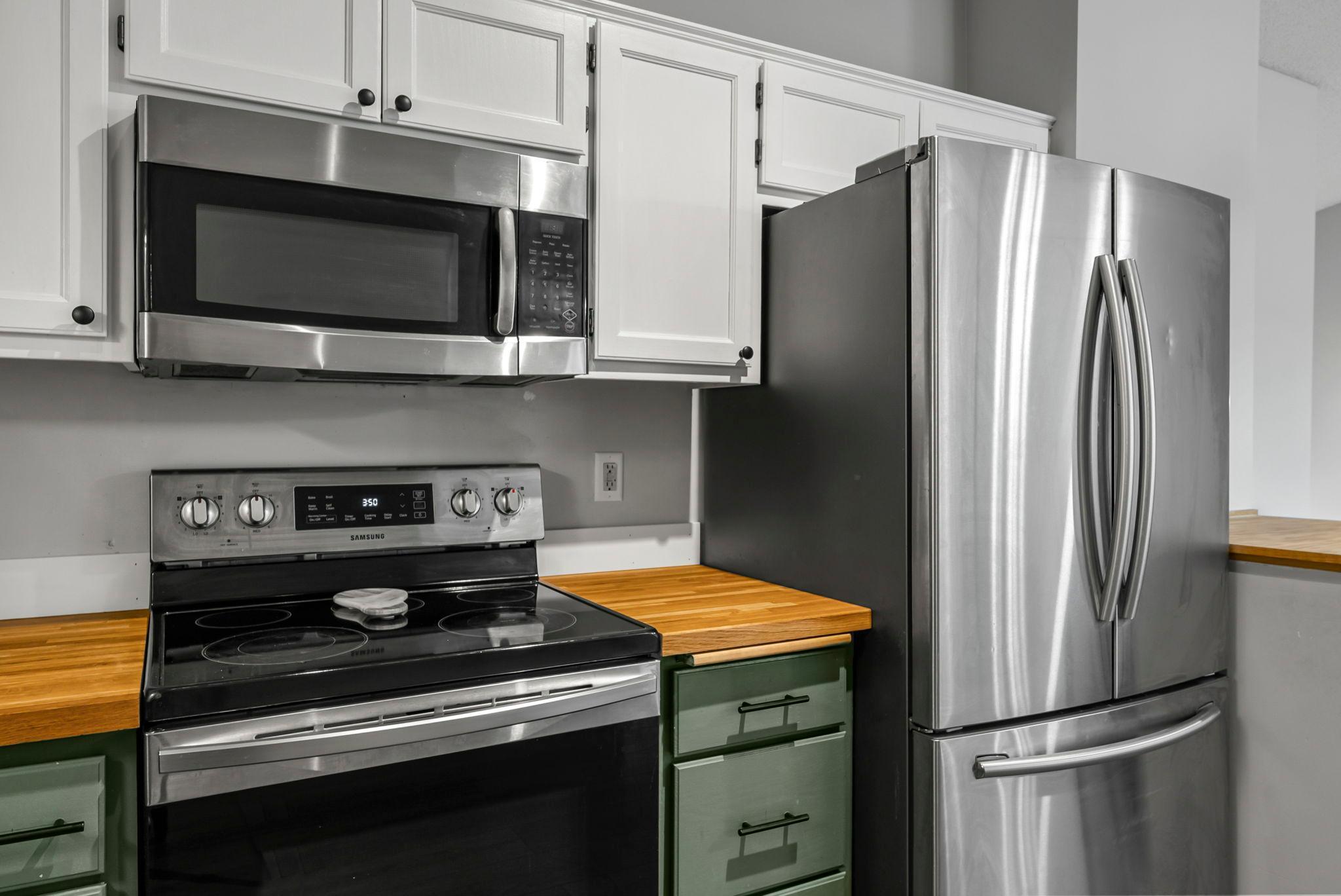 1175 Honeysuckle Lane SE