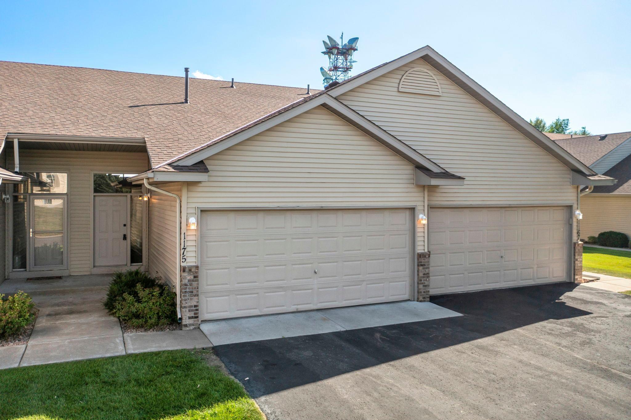 1175 Honeysuckle Lane SE