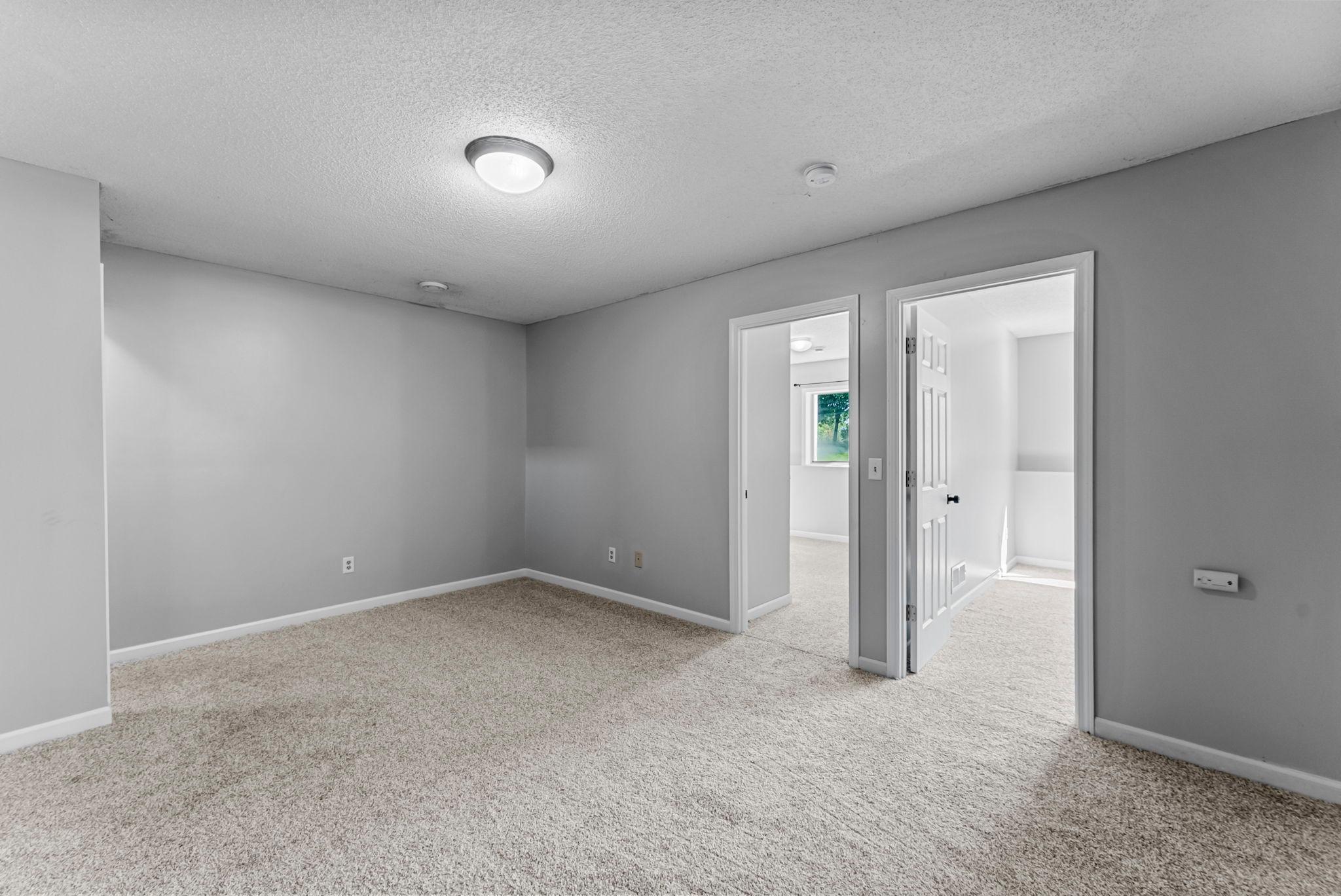 1175 Honeysuckle Lane SE