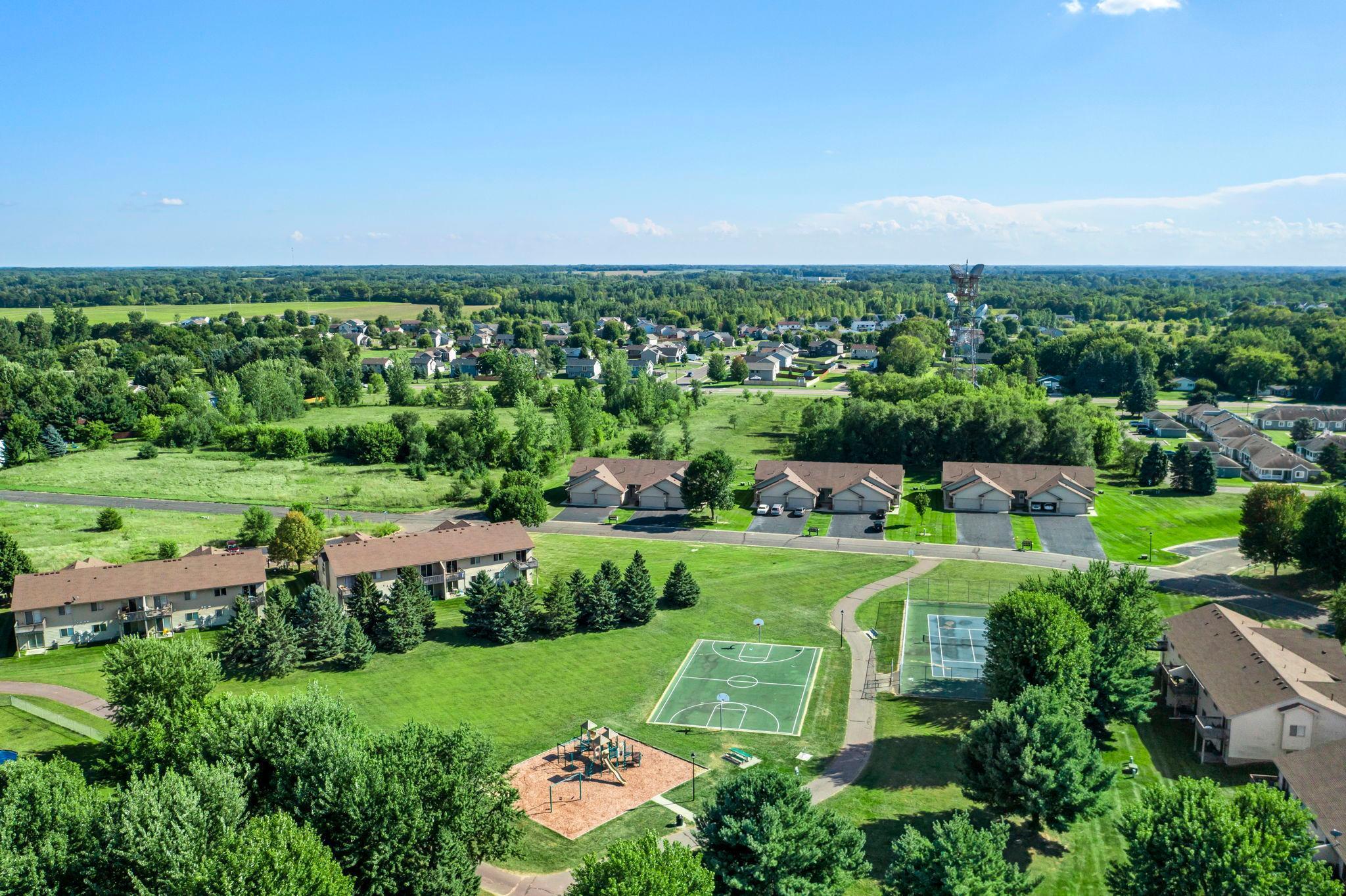 1175 Honeysuckle Lane SE