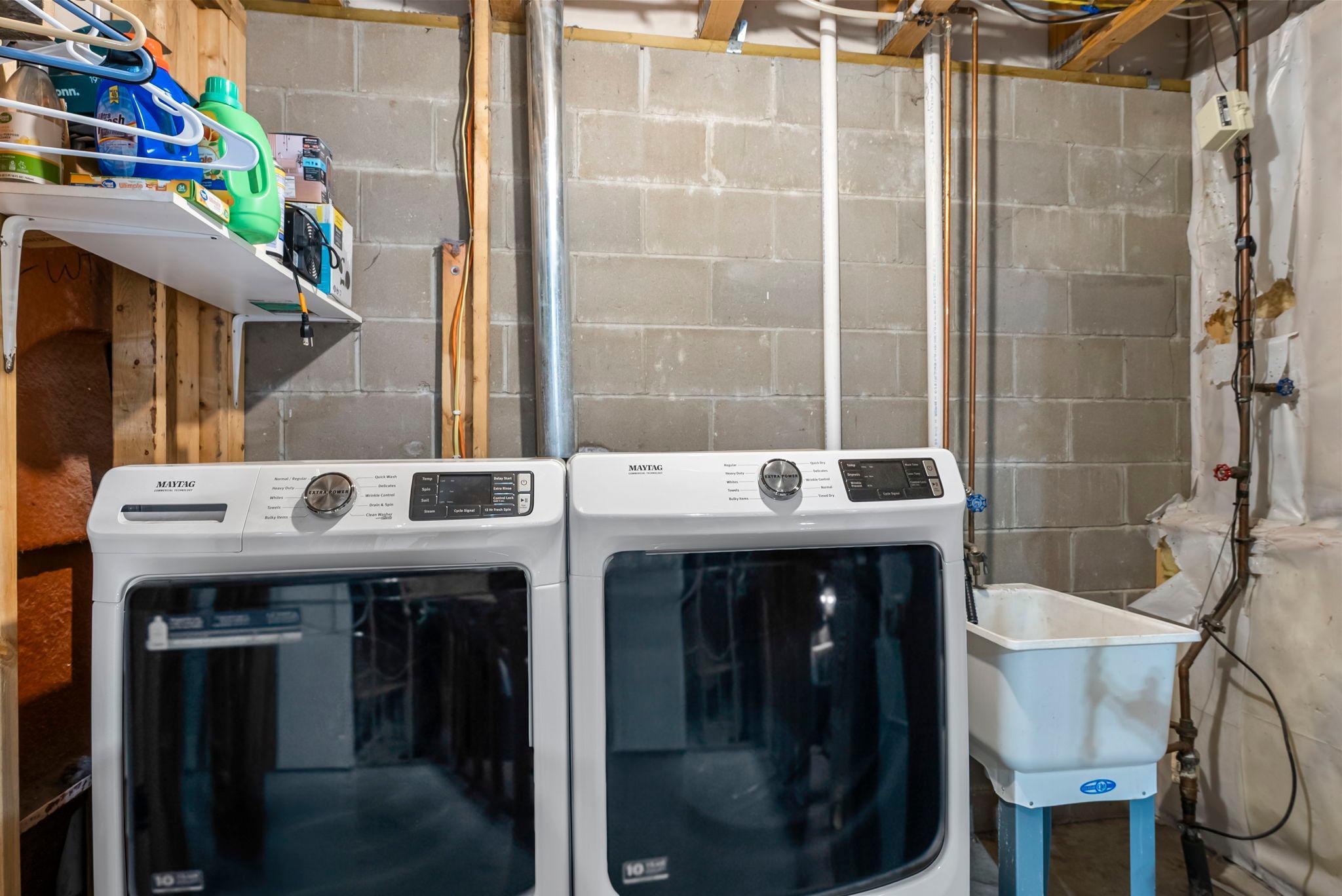 1175 Honeysuckle Lane SE