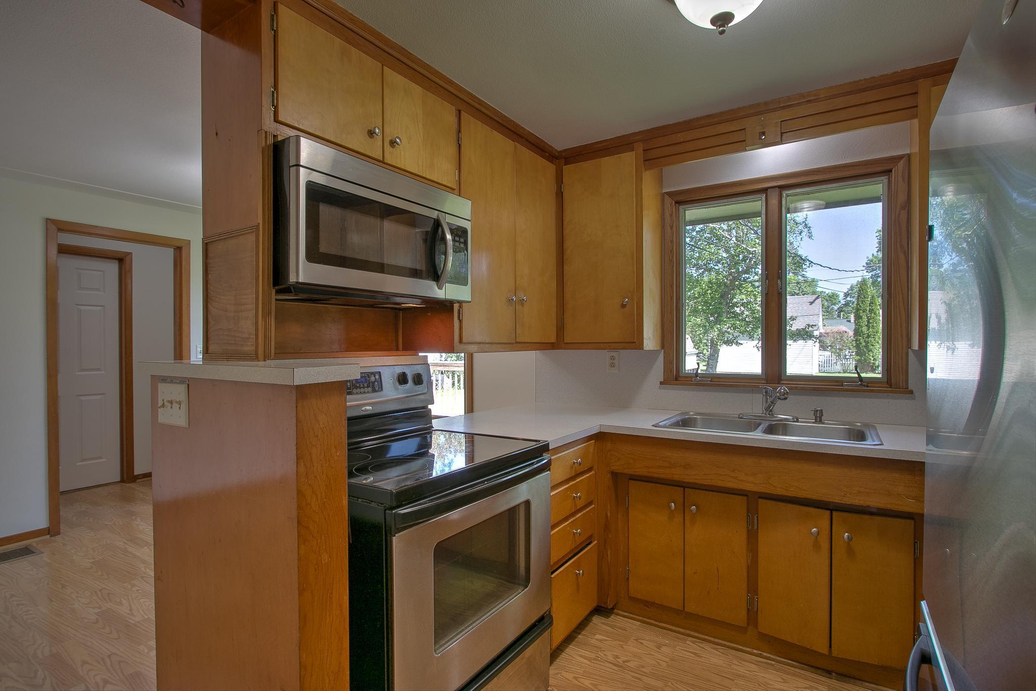 235 W 3rd Street