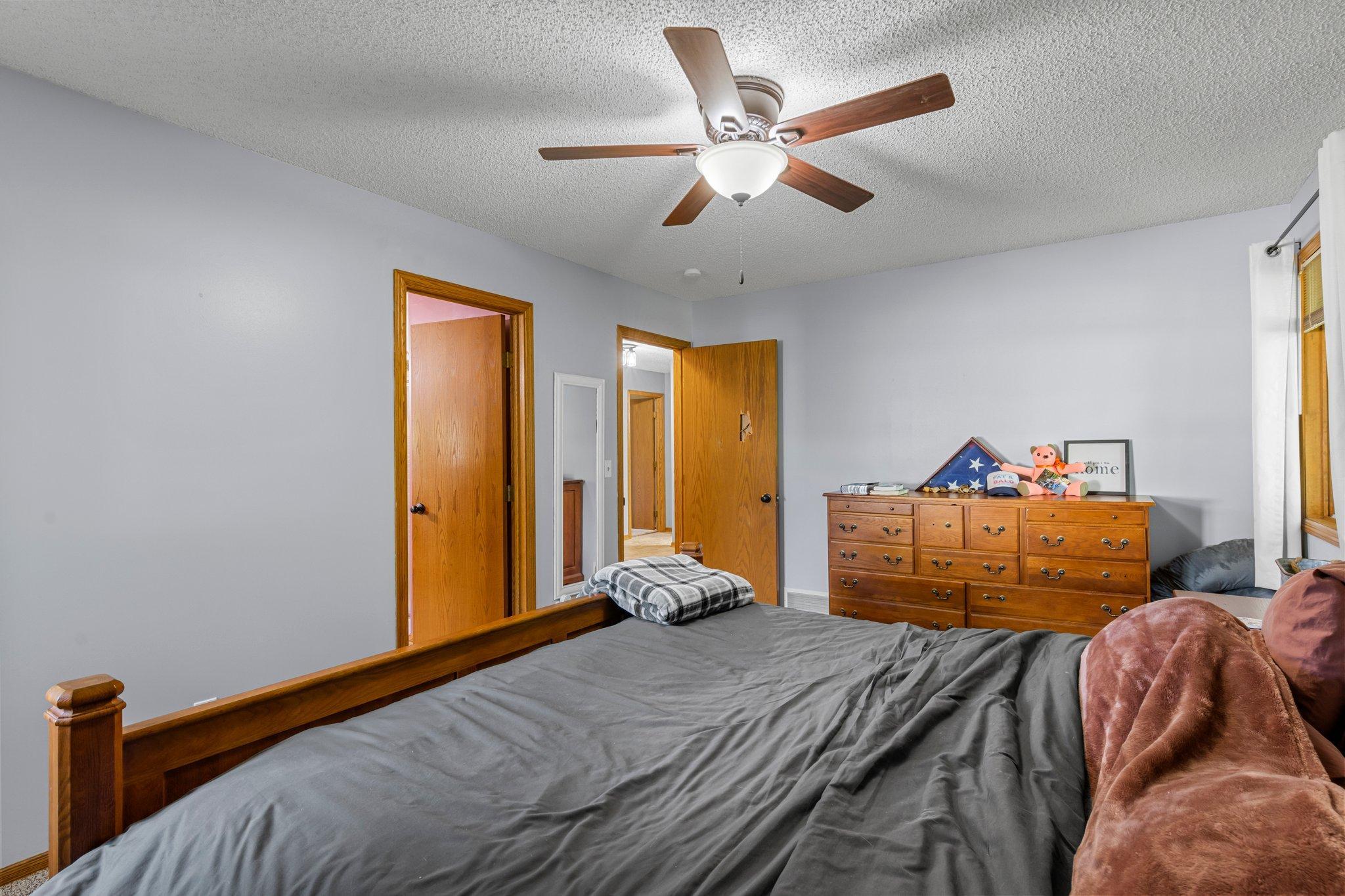 505 N Brookview Lane SW