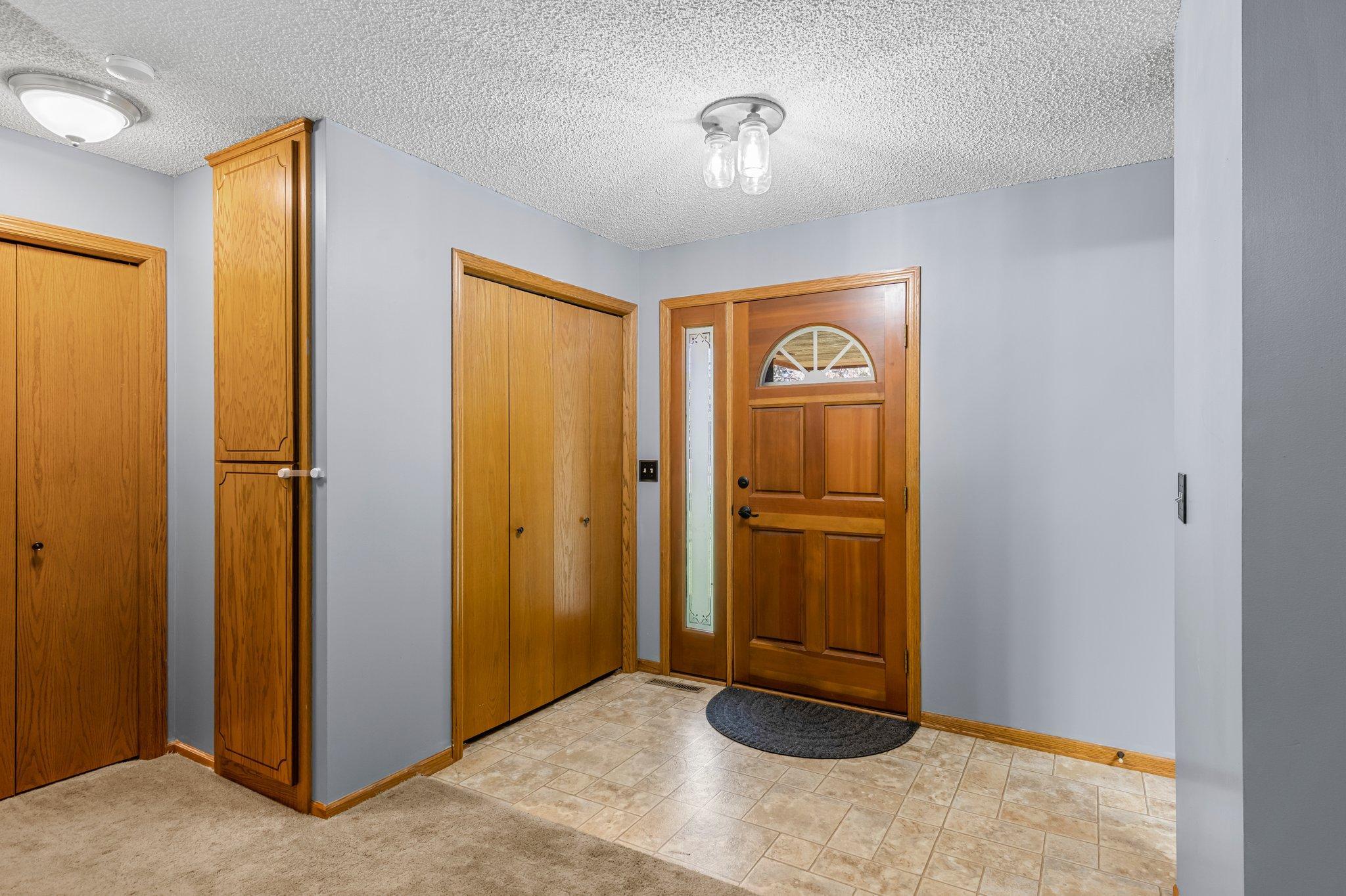 505 N Brookview Lane SW