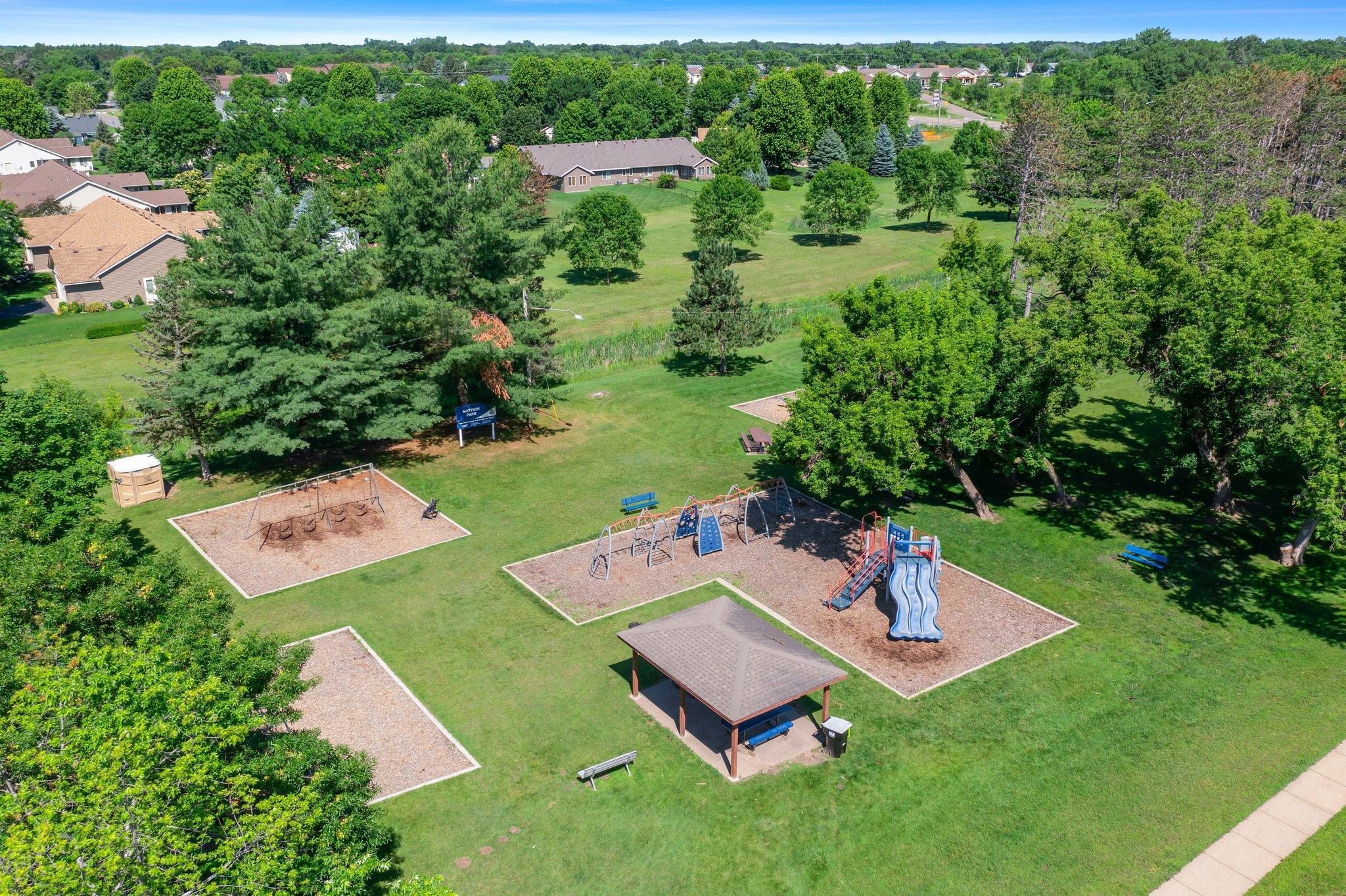 505 N Brookview Lane SW