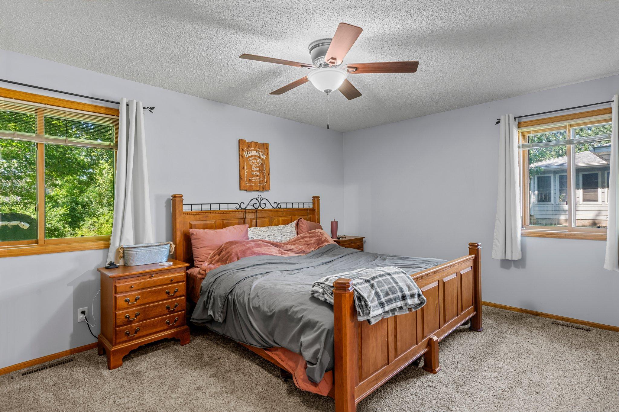 505 N Brookview Lane SW