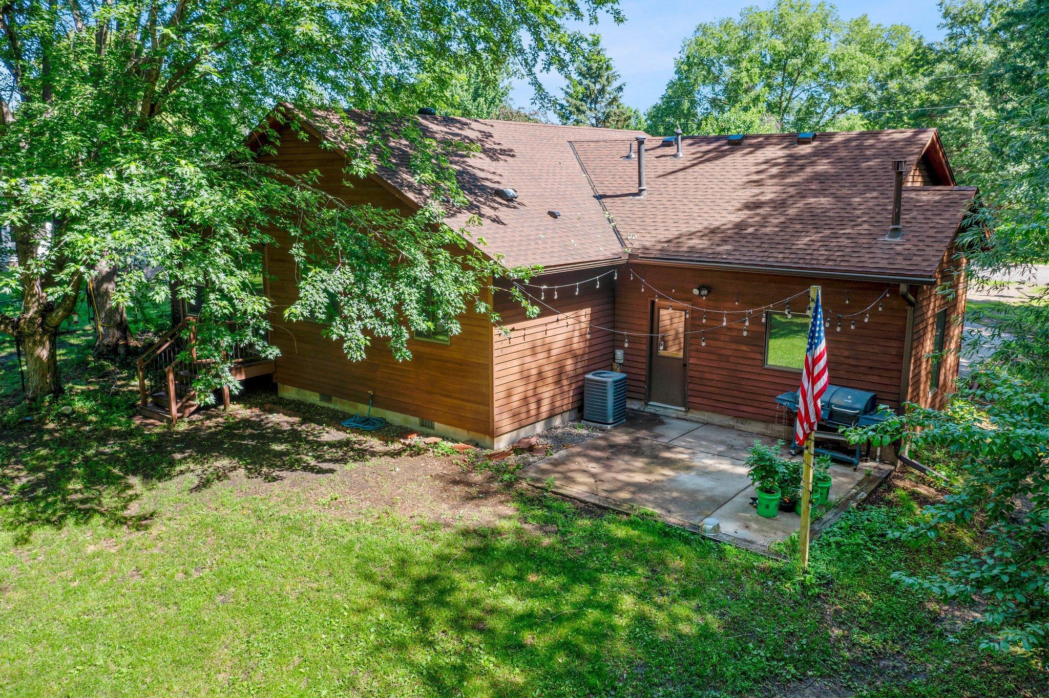 505 N Brookview Lane SW