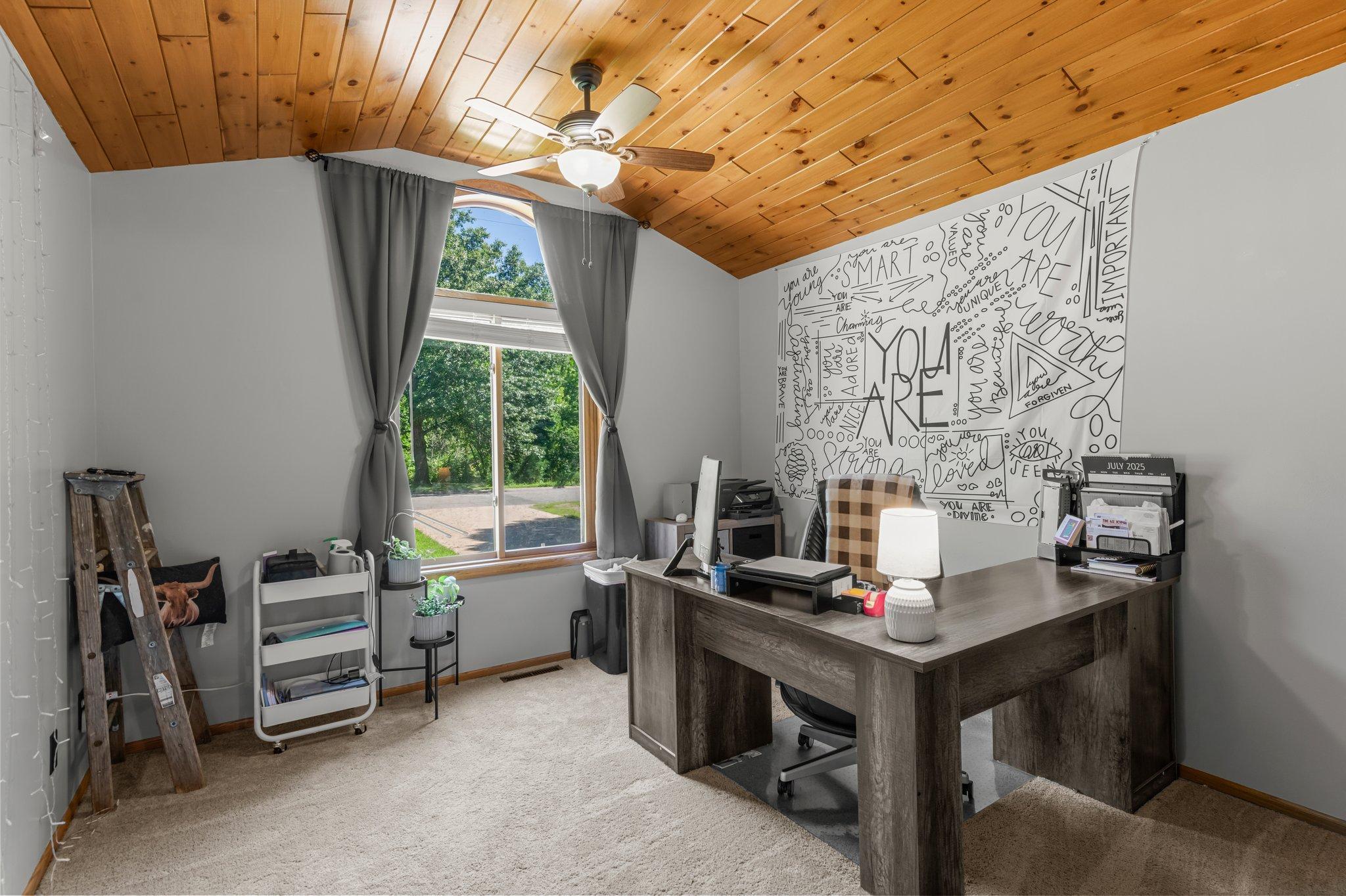 505 N Brookview Lane SW