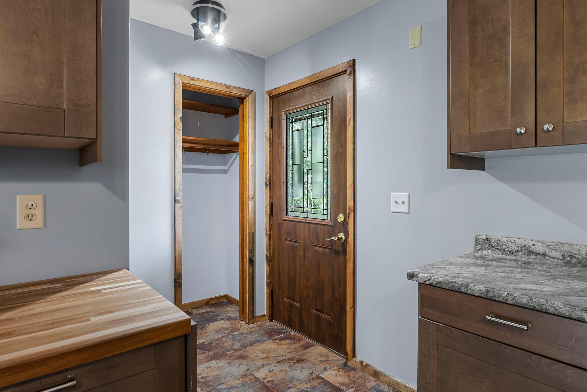 6205 Stacy Trail