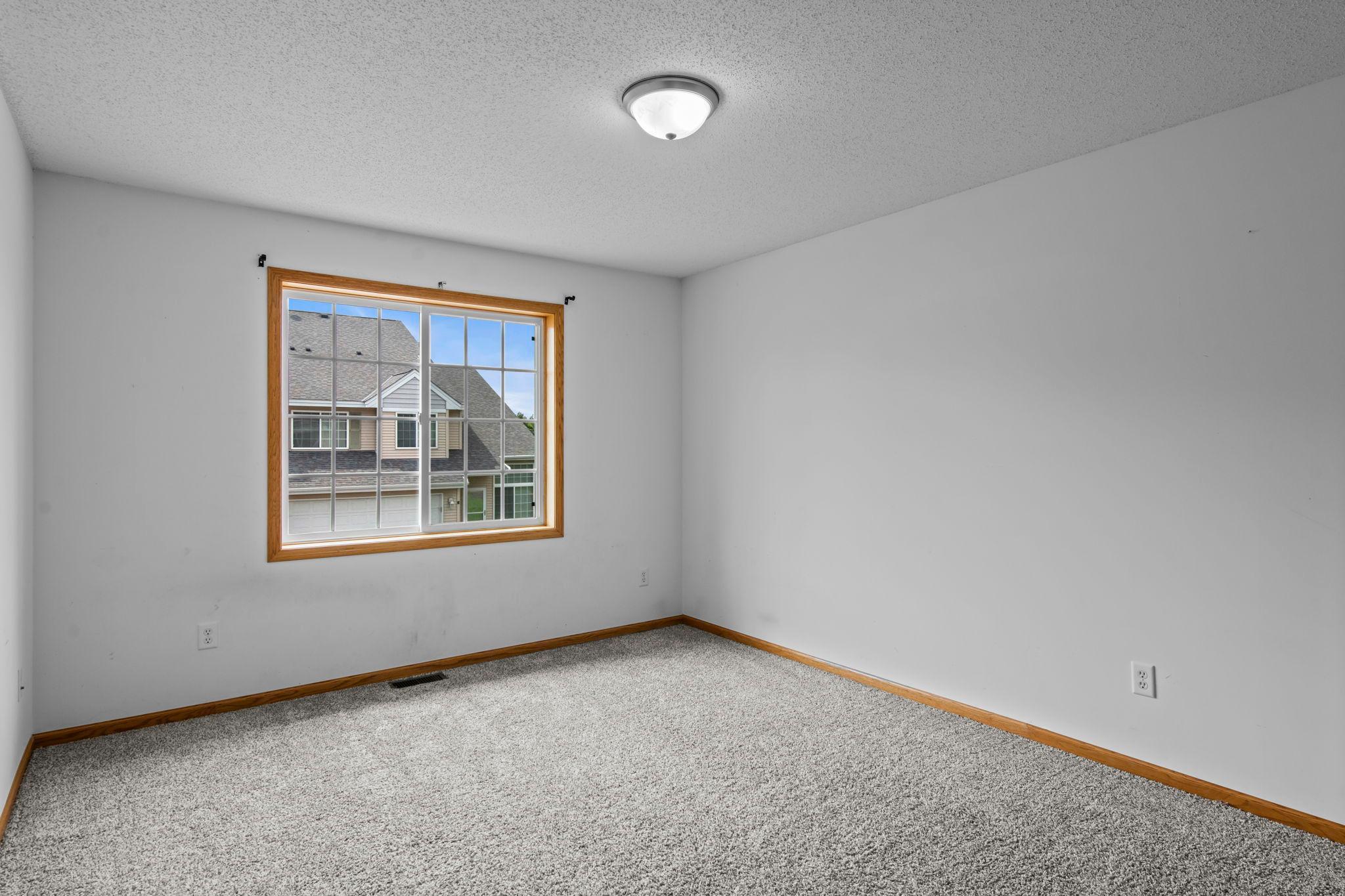 301 Roosevelt Street S Unit: G