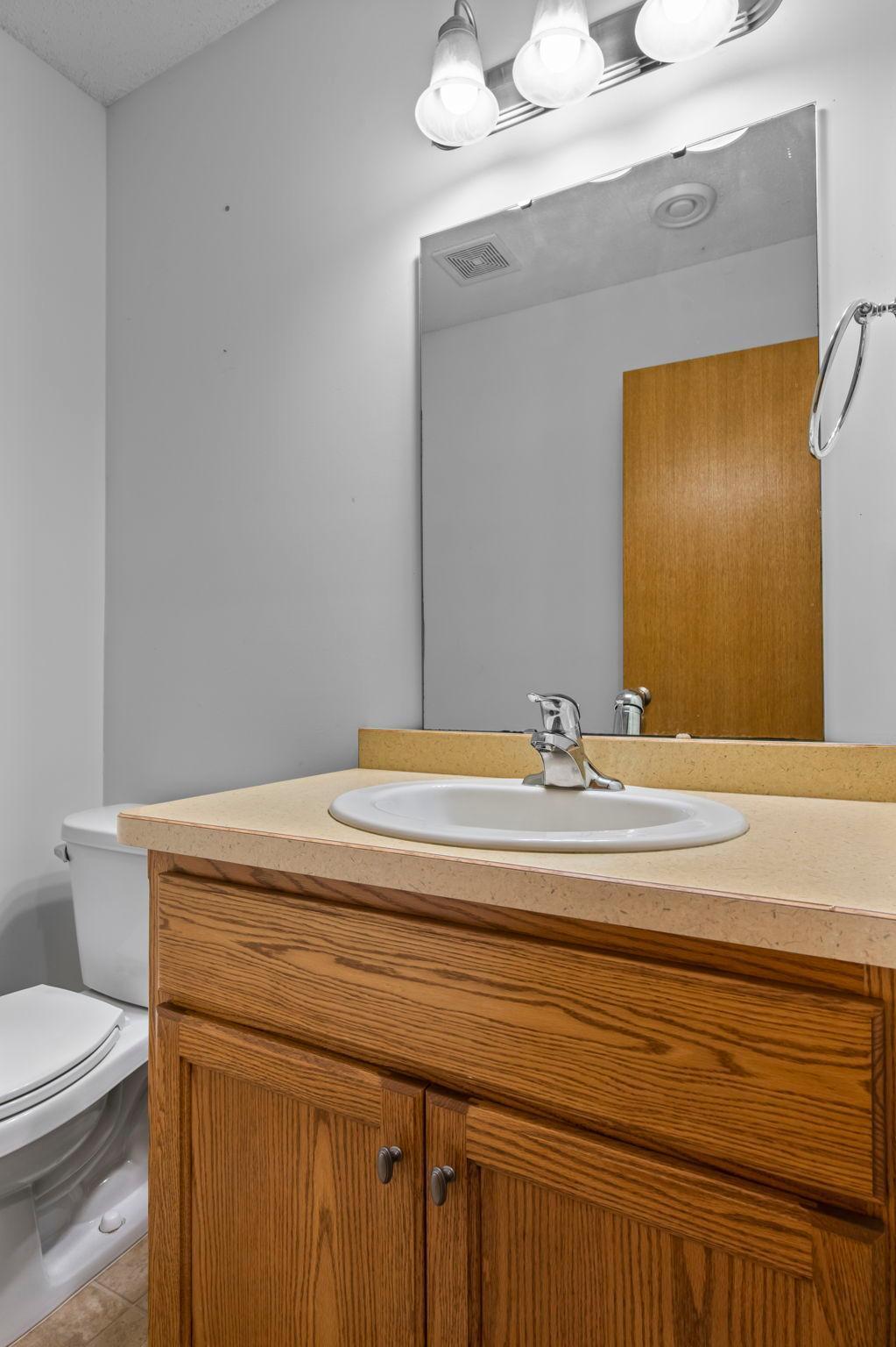 301 Roosevelt Street S Unit: G