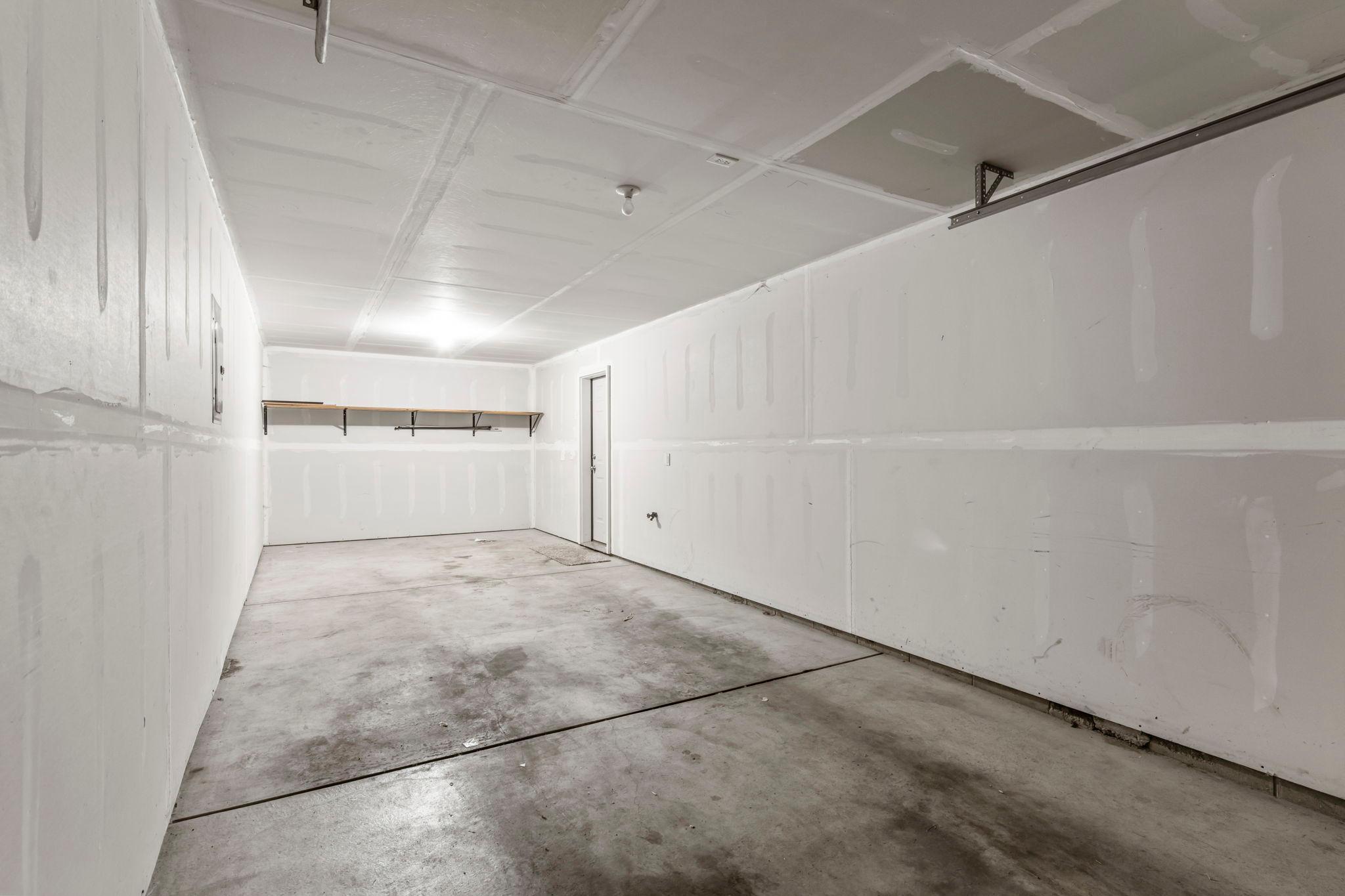 301 Roosevelt Street S Unit: G