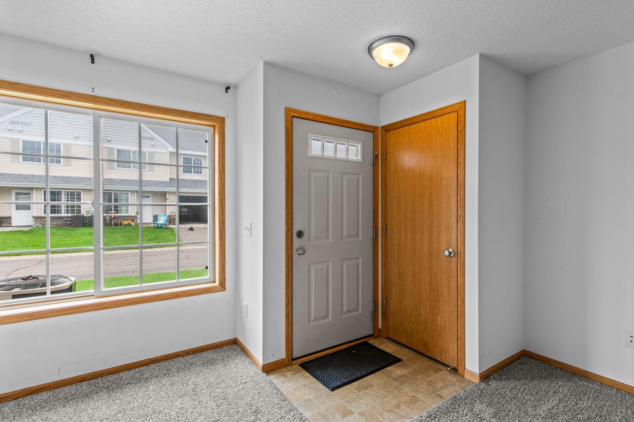 301 Roosevelt Street S Unit: G