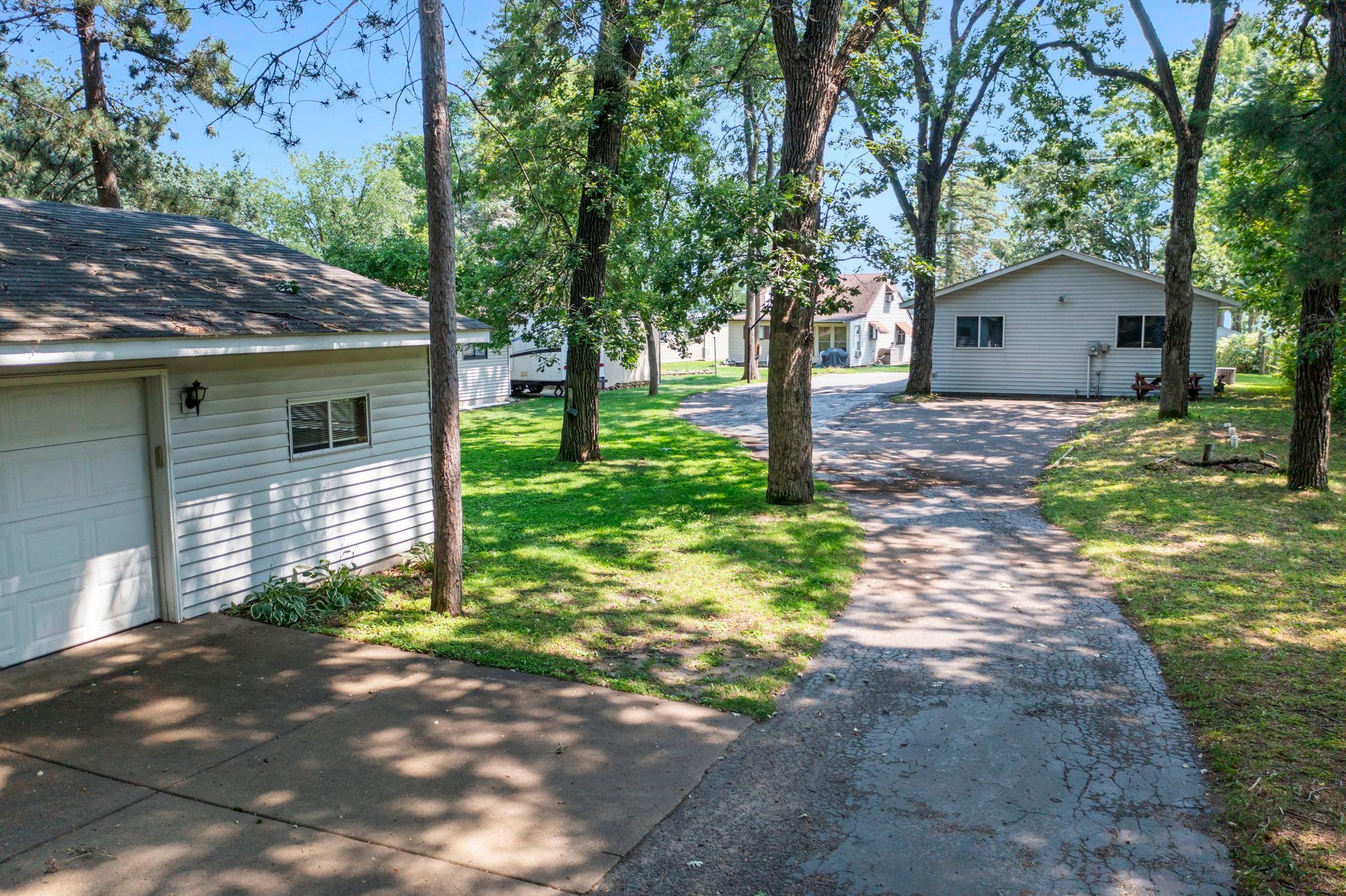 33559 Rhinestone Street NW