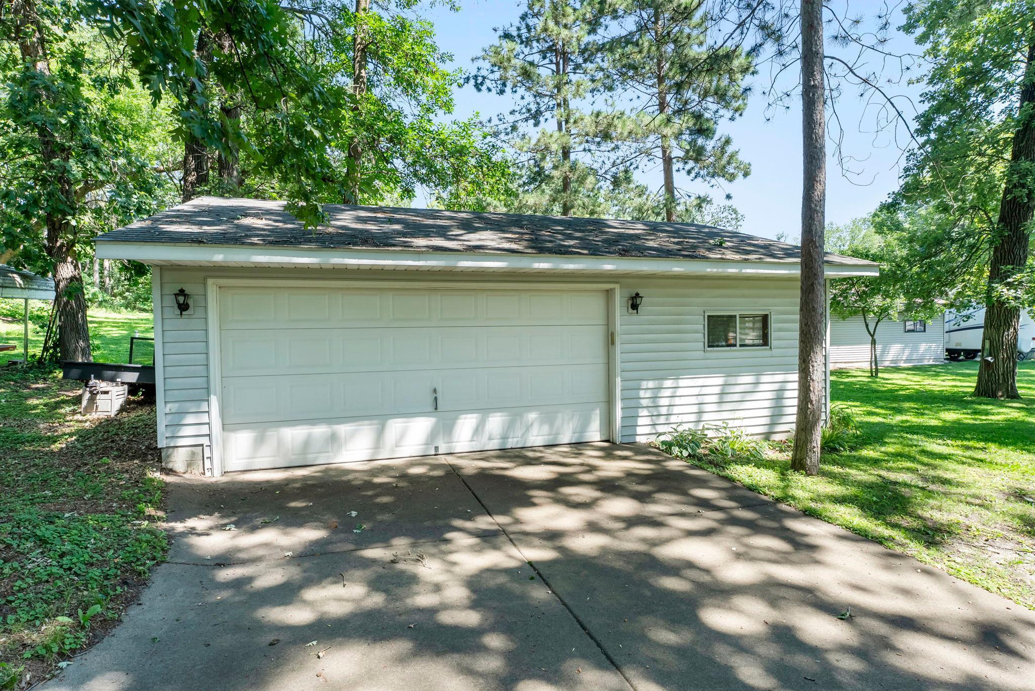33559 Rhinestone Street NW