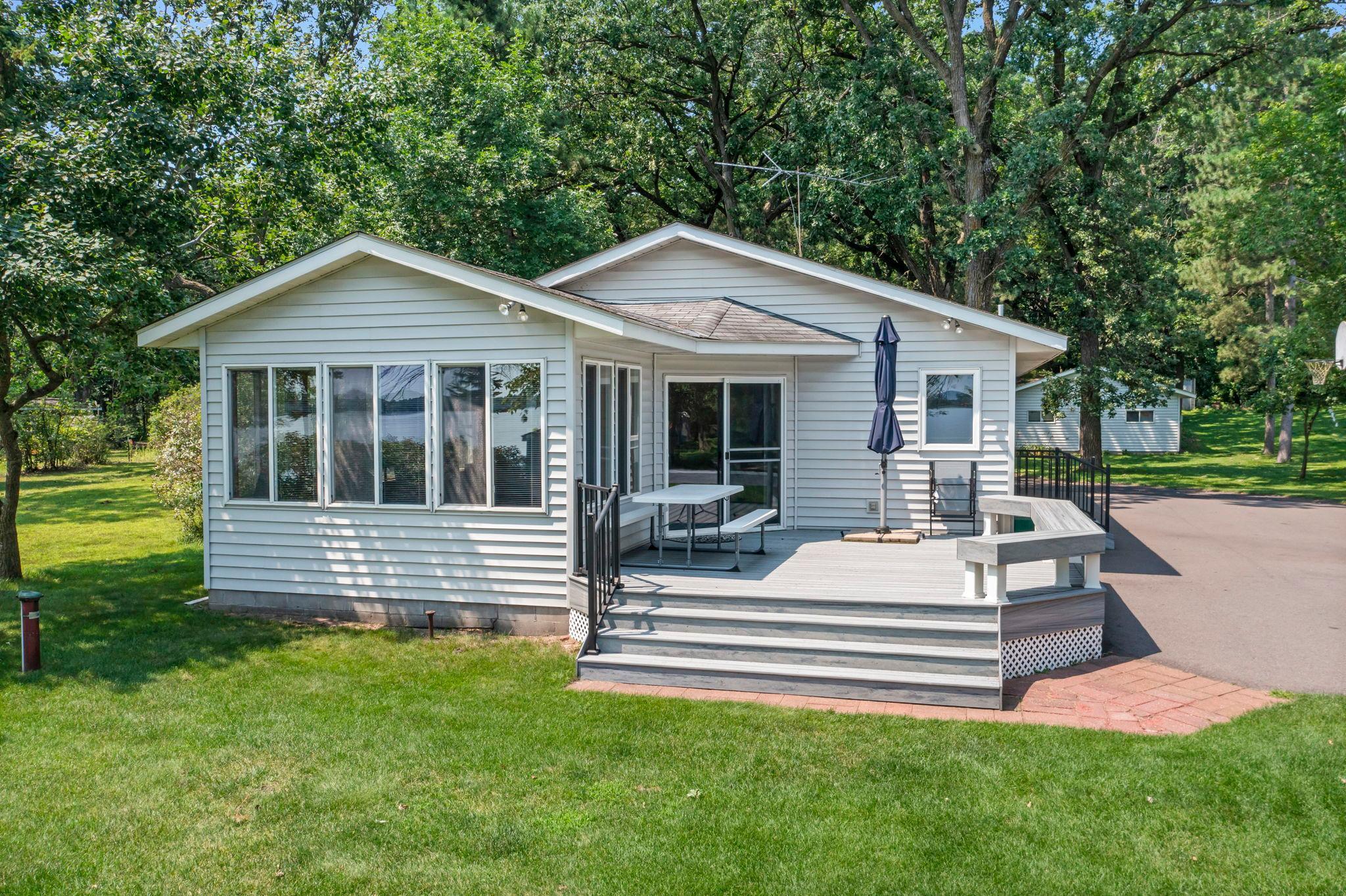 33559 Rhinestone Street NW