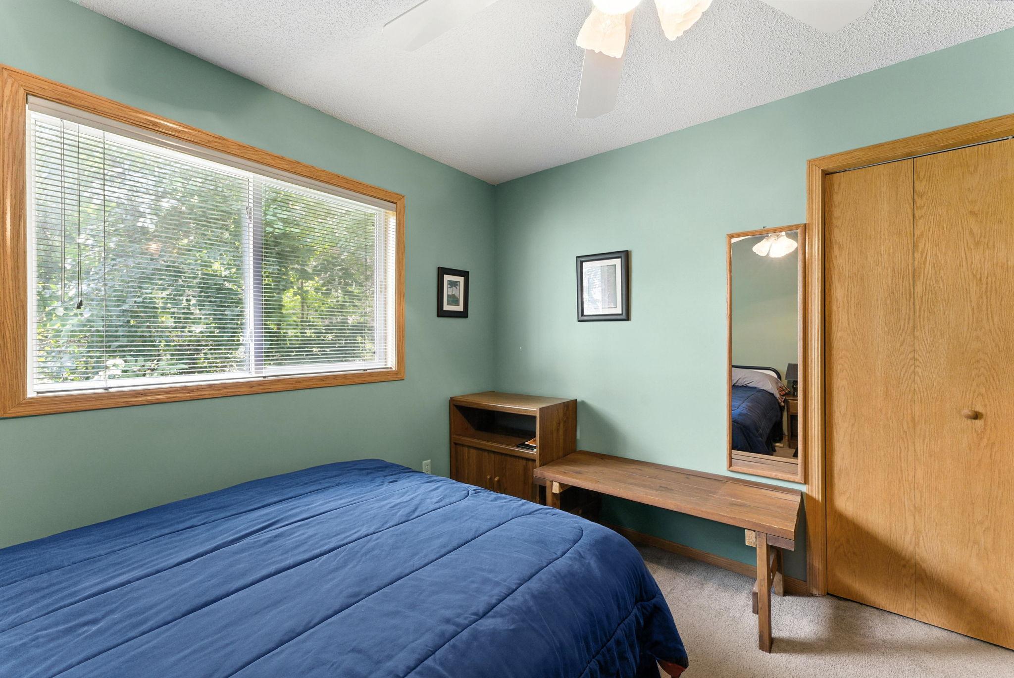 33559 Rhinestone Street NW